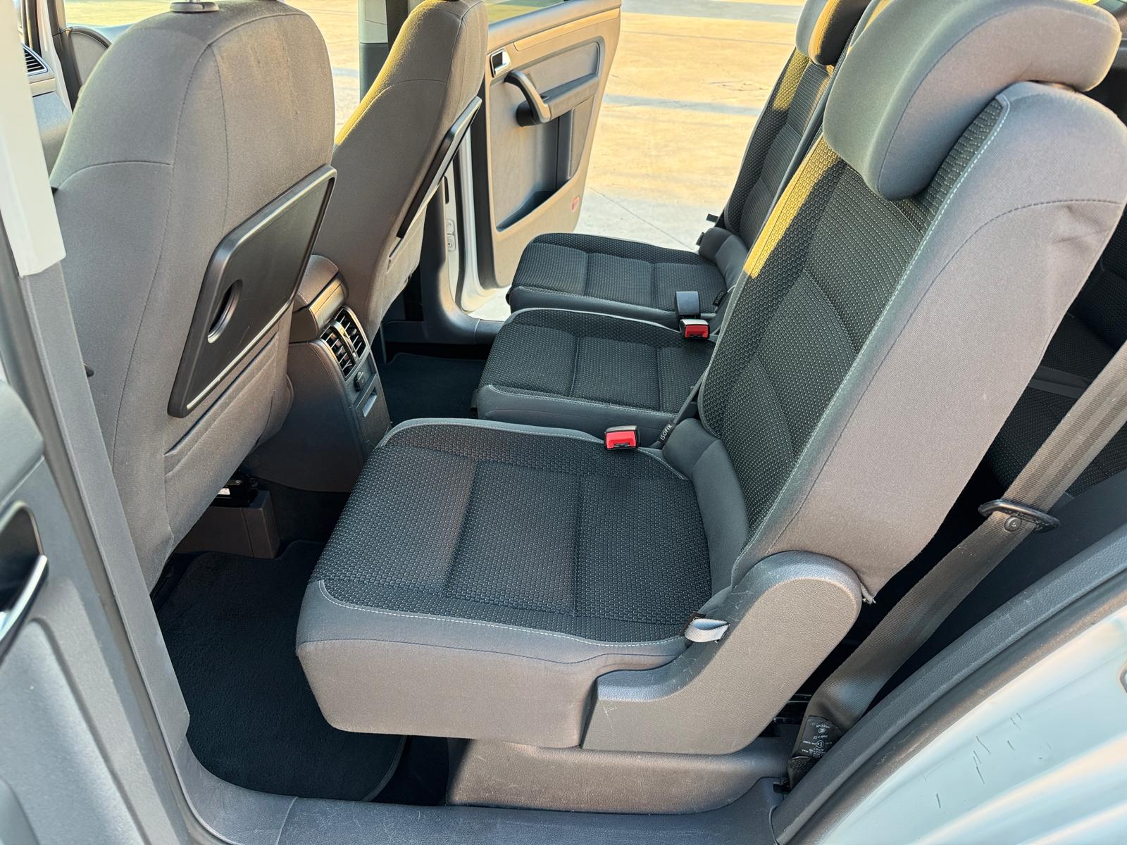 VOLKSWAGEN TOURAN ADVANCE 7 PLAZAS 2.0 TDI 140 CV DSG 