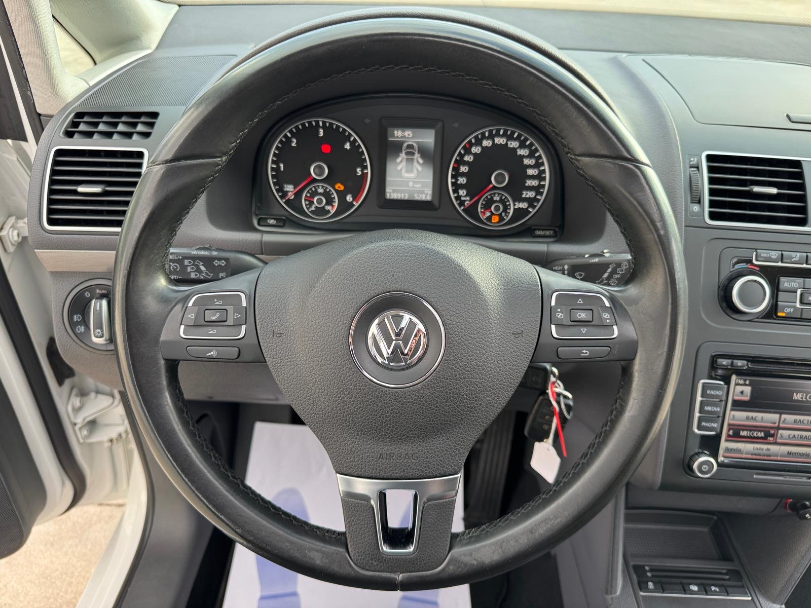 VOLKSWAGEN TOURAN ADVANCE 7 PLAZAS 1.6 TDI 105 CV 