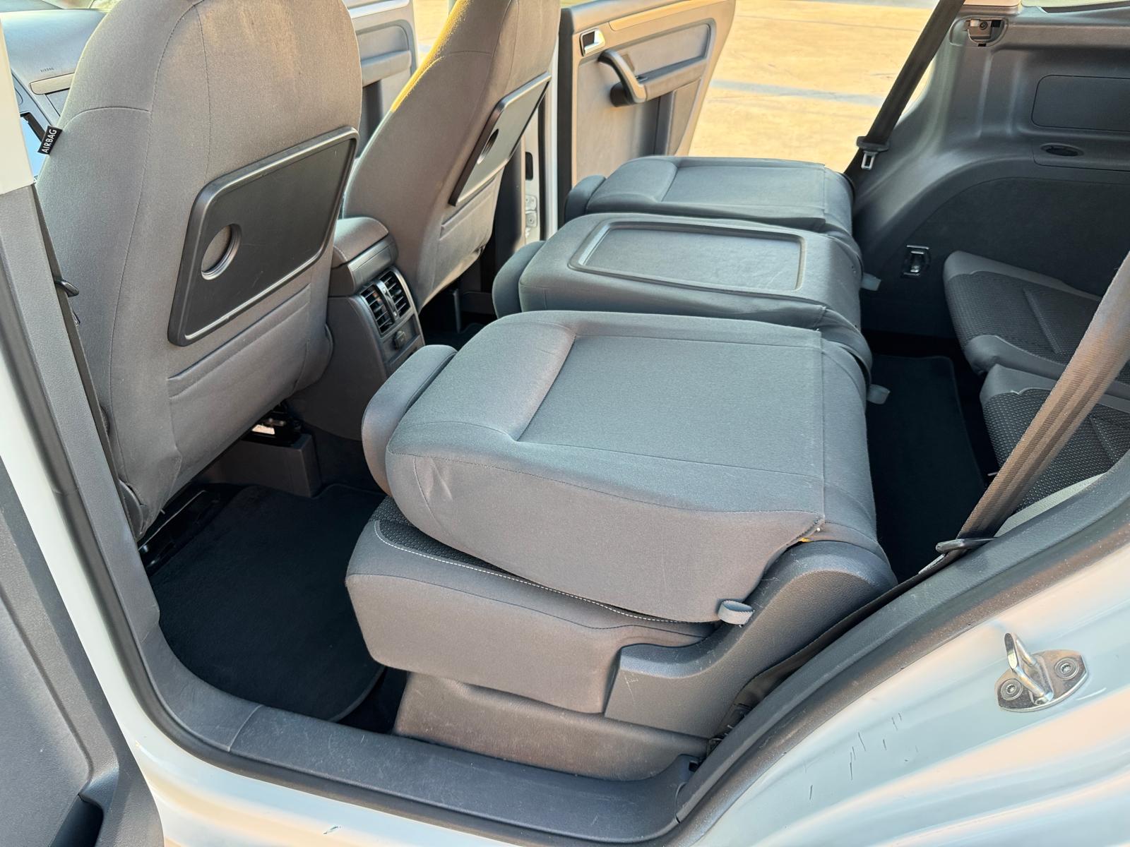 VOLKSWAGEN TOURAN ADVANCE 7 PLAZAS 2.0 TDI 140 CV DSG 