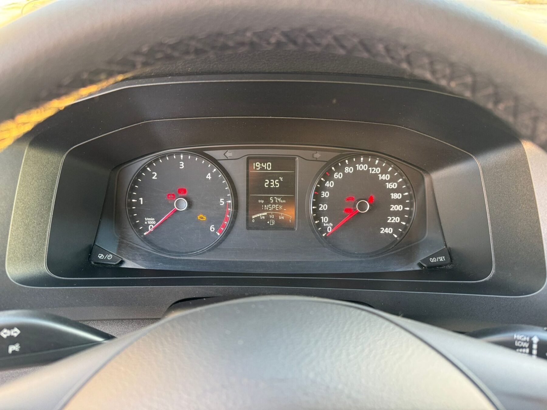 VOLKSWAGEN TRANSPORTER T6 2.0 TDI 100 CV
