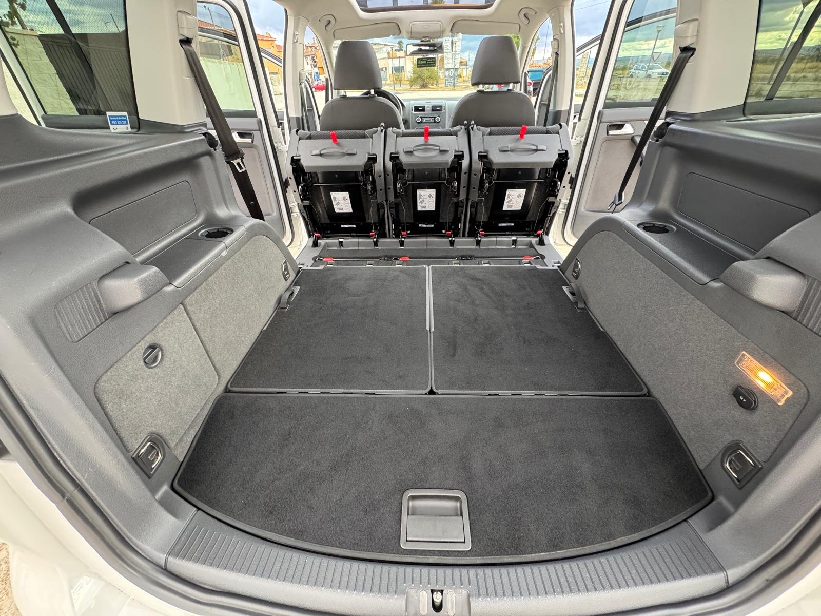 VOLKSWAGEN TOURAN ADVANCE 7 PLAZAS 1.6 TDI 105 CV 