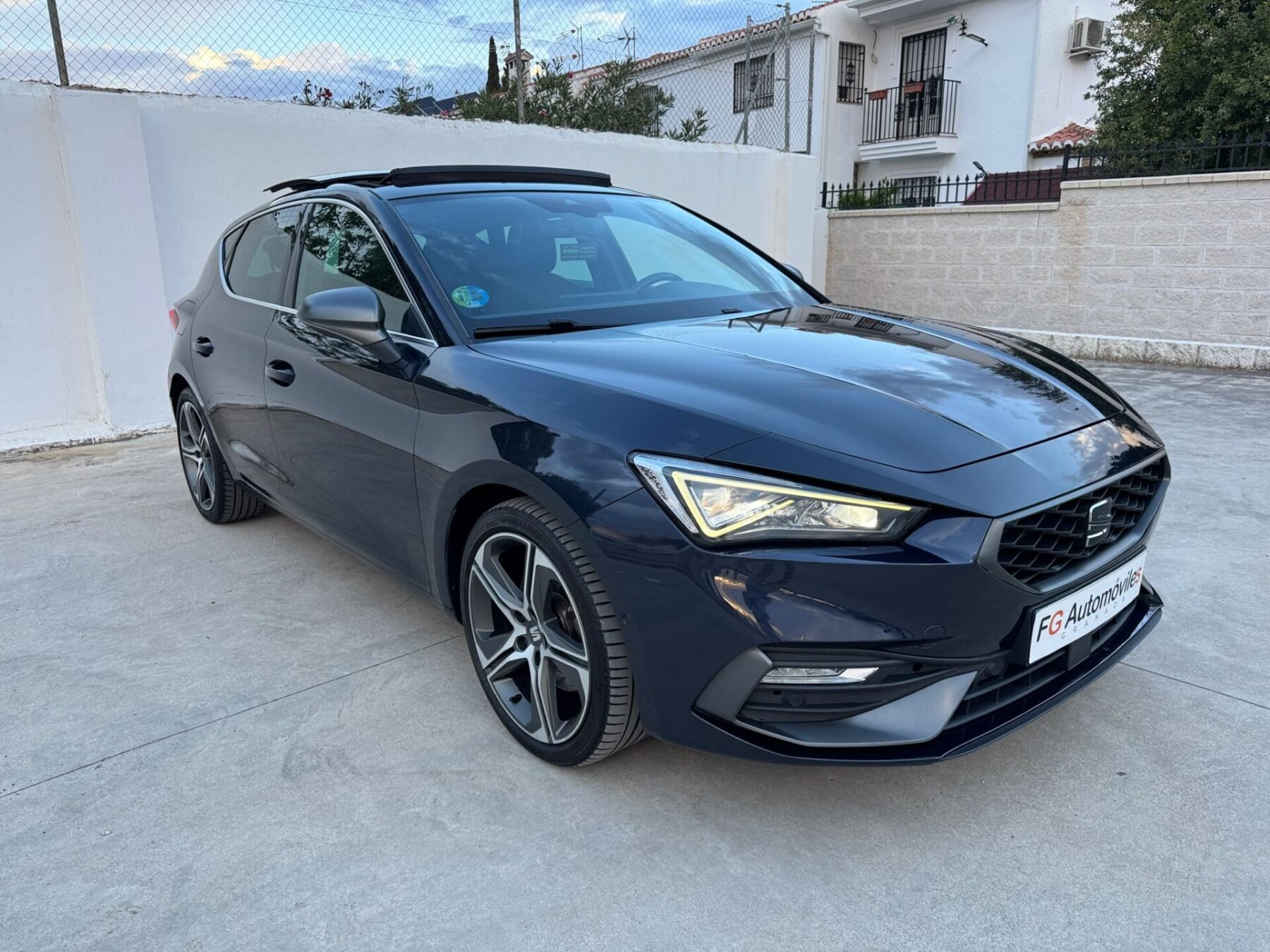 SEAT LEON FR GO 1.5 eTSI 150 CV DSG7 MICROHÍBRIDO