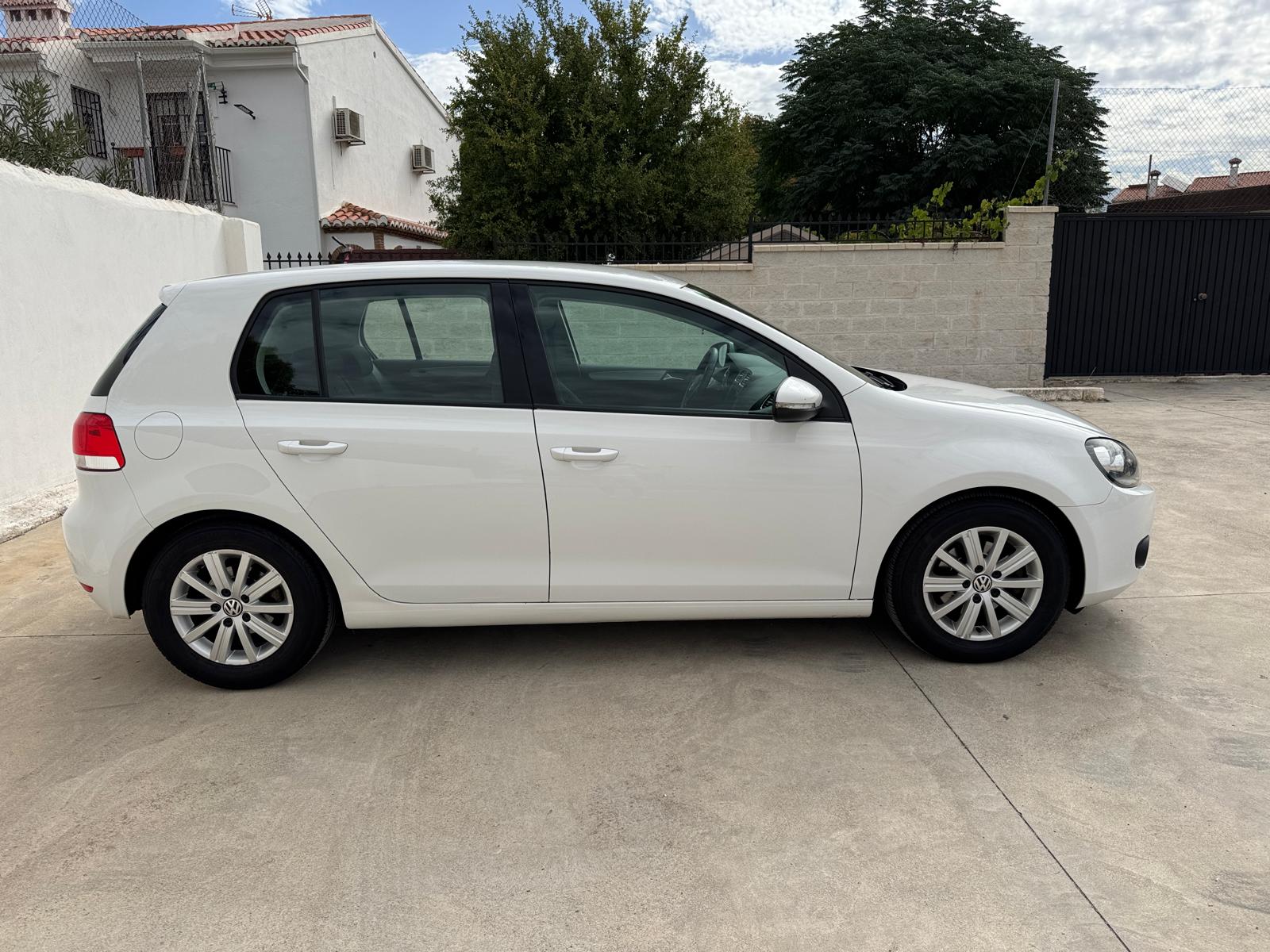 VOLKSWAGEN Golf VI ADVANCE 2.0 TDI 110 CV 