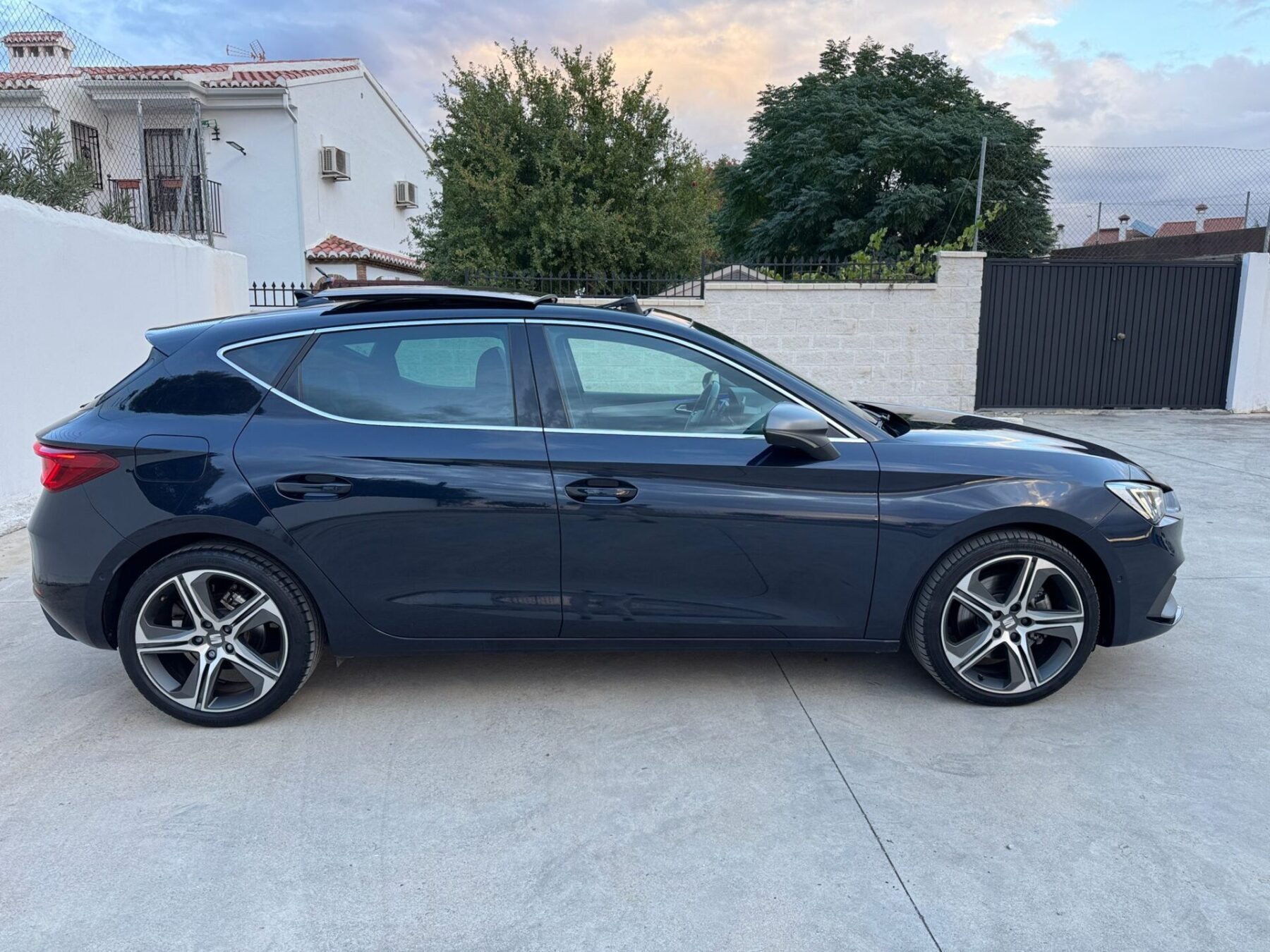 SEAT LEON FR GO 1.5 eTSI 150 CV DSG7 MICROHÍBRIDO