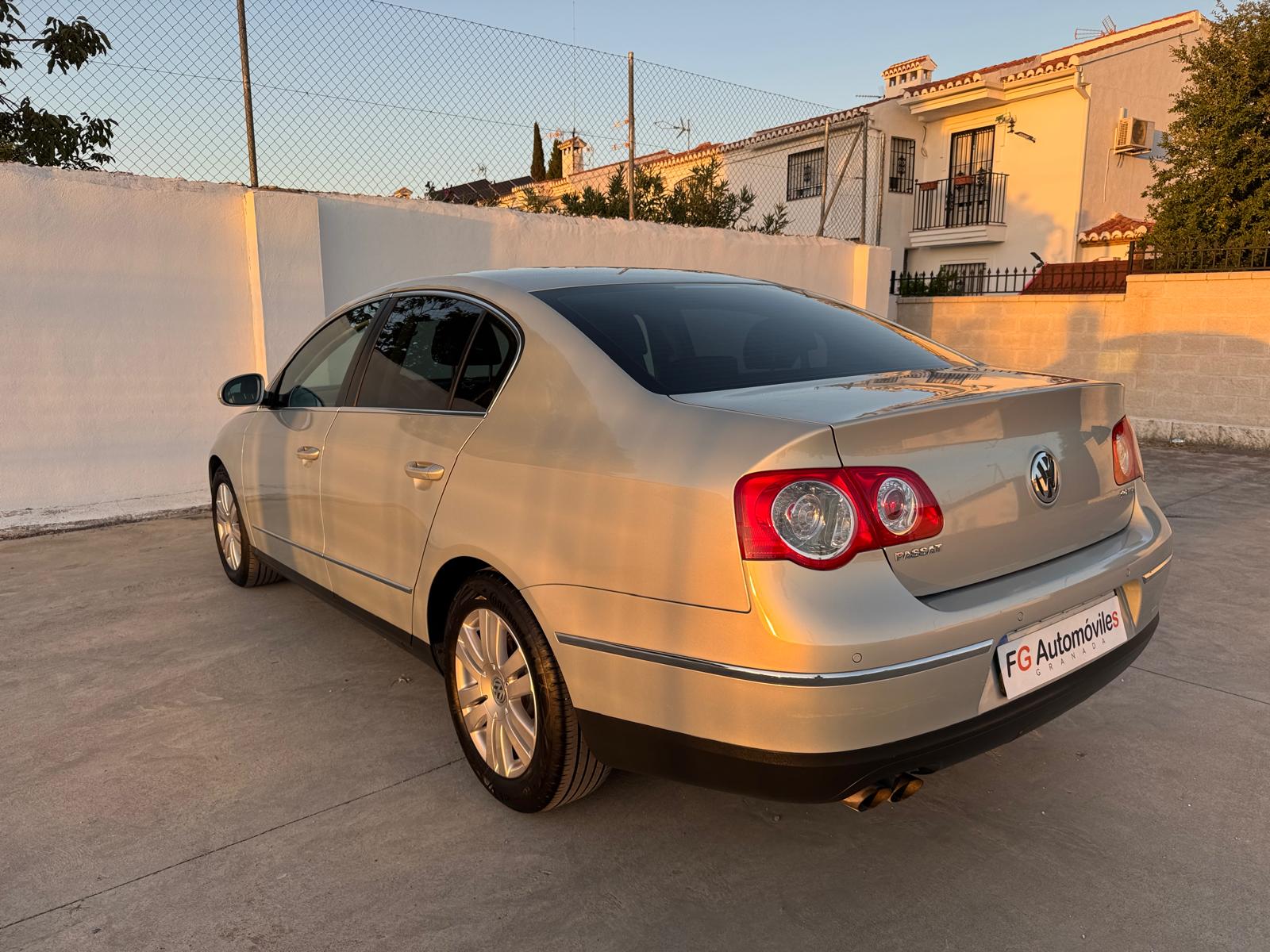 VOLKSWAGEN Passat HIGHLINE 2.0 TDI 170 CV 