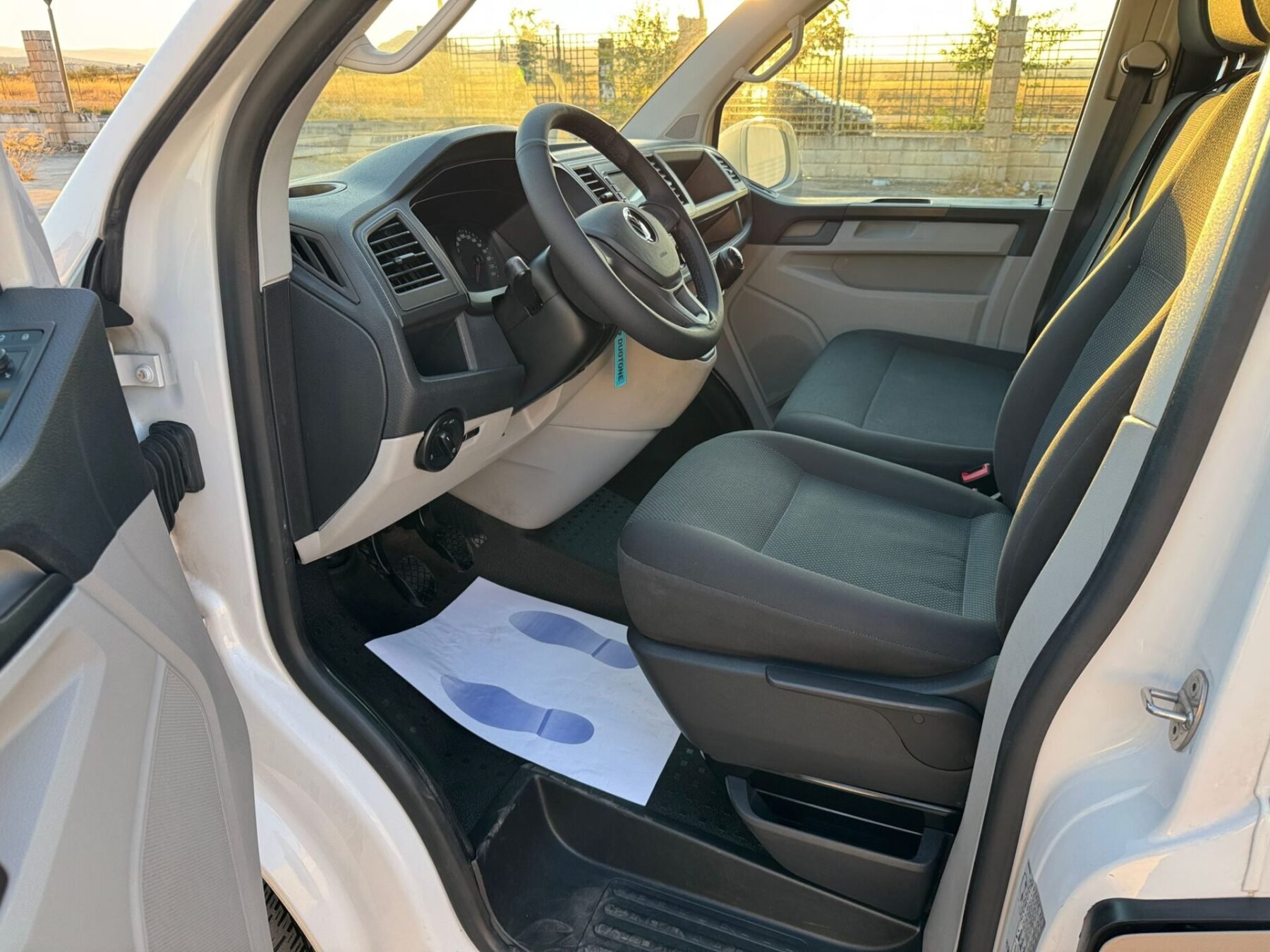 VOLKSWAGEN TRANSPORTER T6 2.0 TDI 100 CV