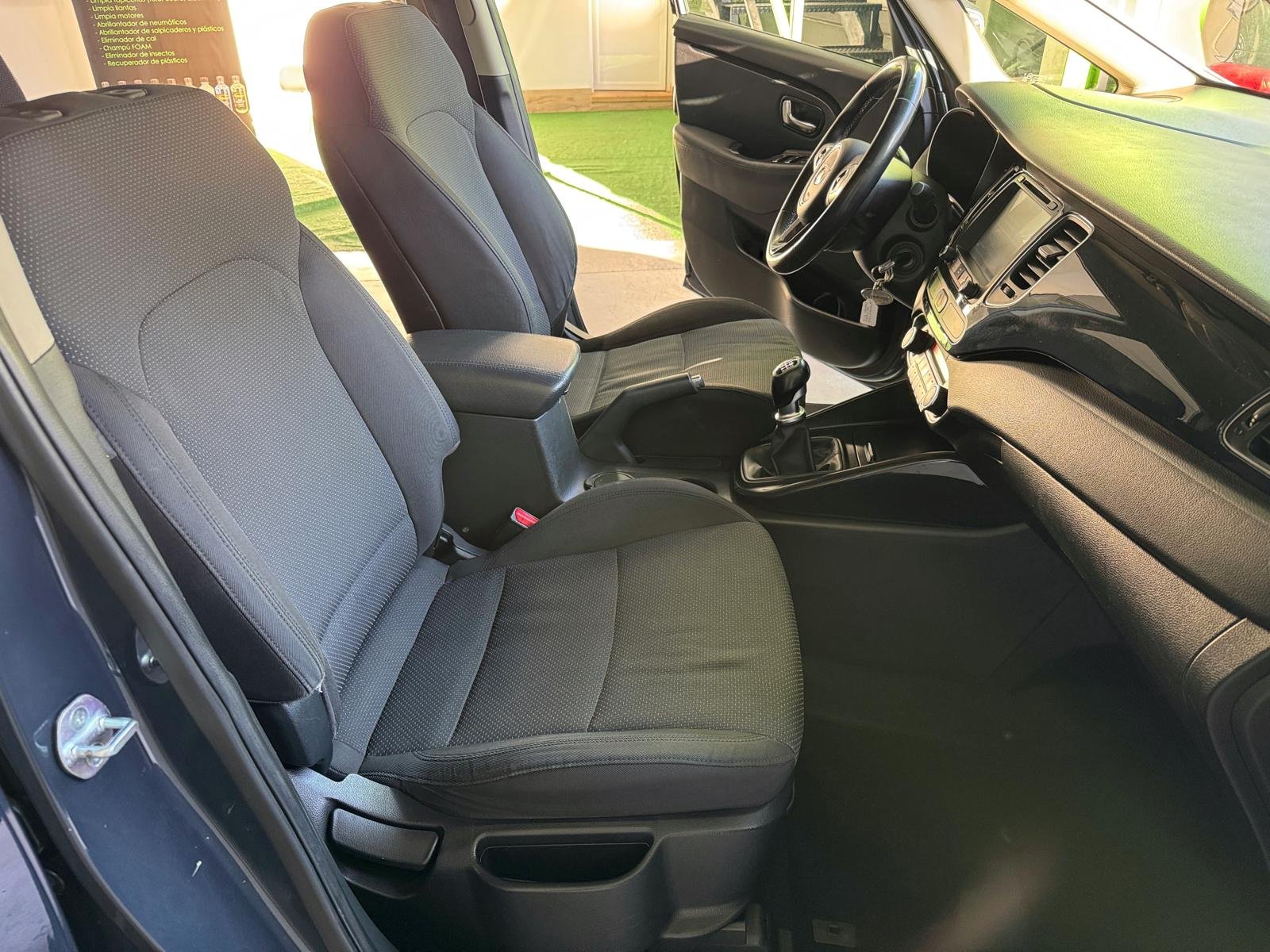 KIA CARENS DRIVE 5 PLAZAS 1.7 CRDI 115 CV