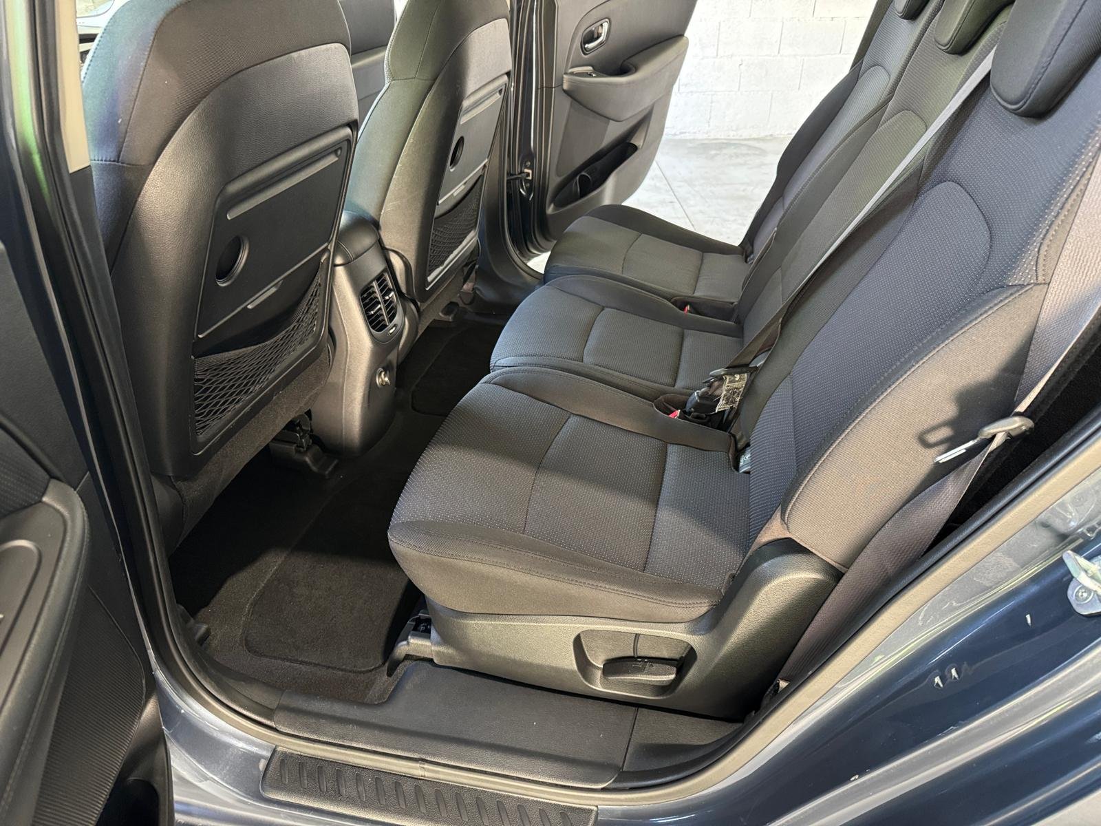 KIA CARENS DRIVE 5 PLAZAS 1.7 CRDI 115 CV