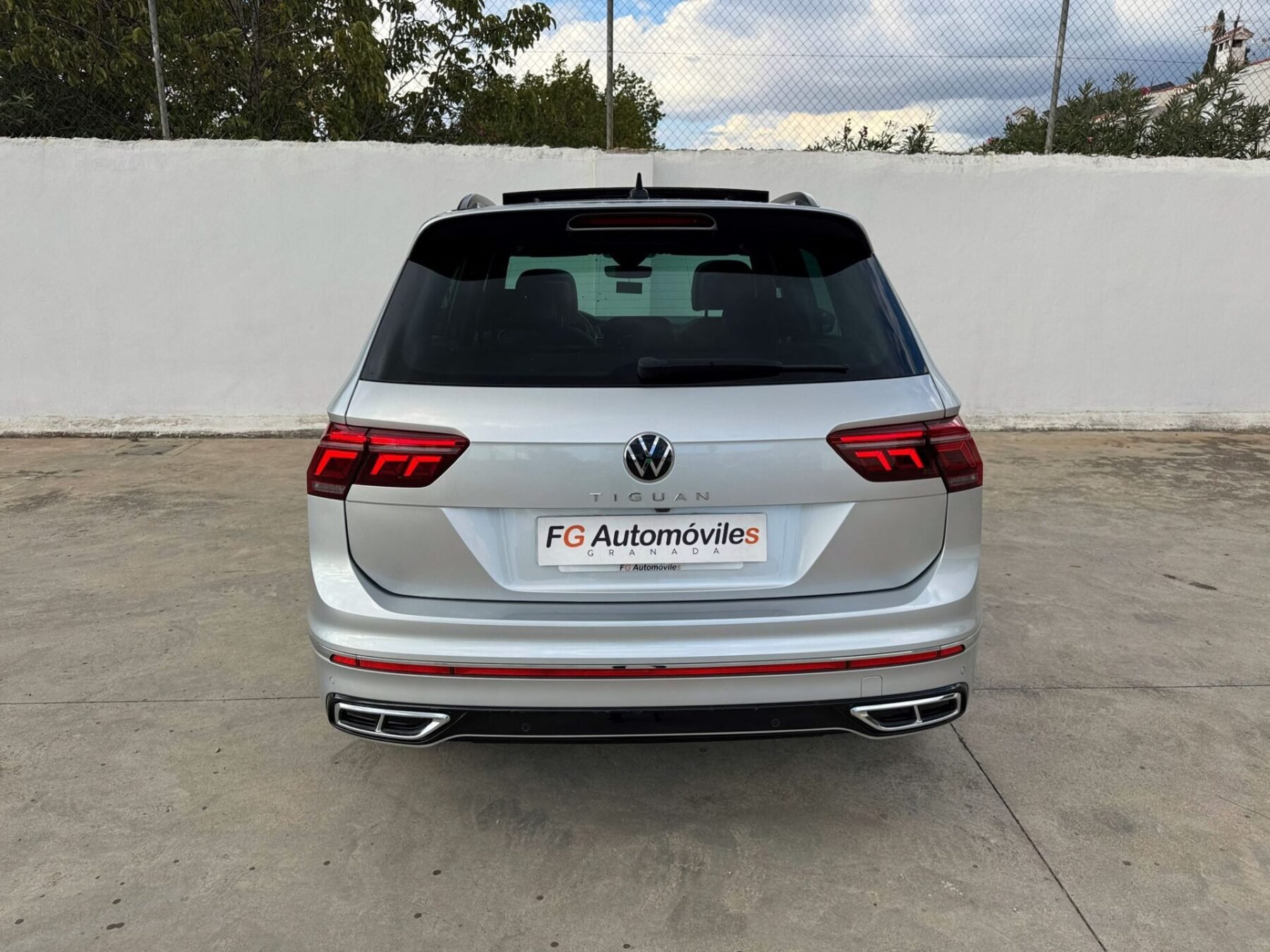 VOLKSWAGEN TIGUAN R-LINE 2.0 TDI 150 CV DSG7