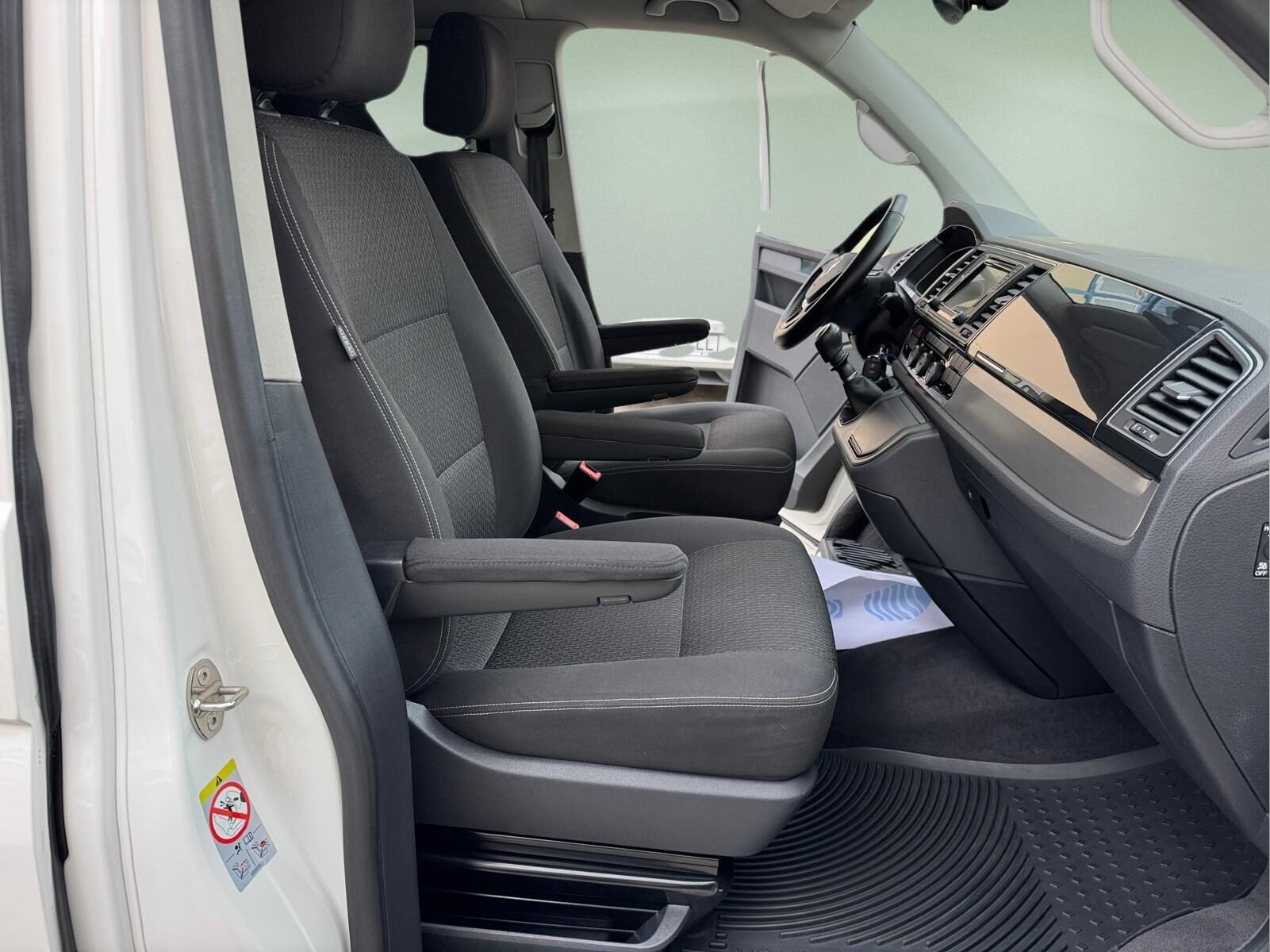 VOLKSWAGEN MULTIVAN TRENDLINE 7 PLAZAS 2.0 TDI 150 CV