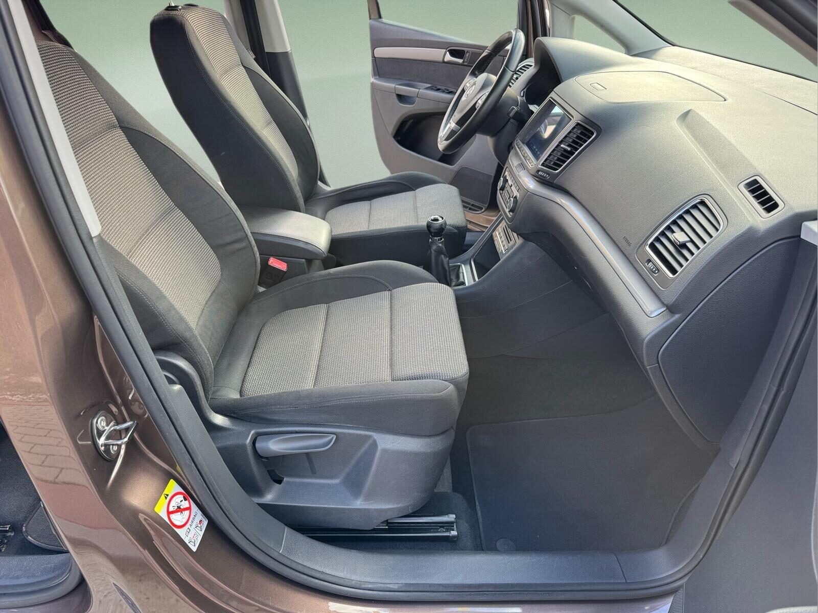 VOLKSWAGEN SHARAN ADVANCE BMT 7 PLAZAS 2.0 TDI 140 CV