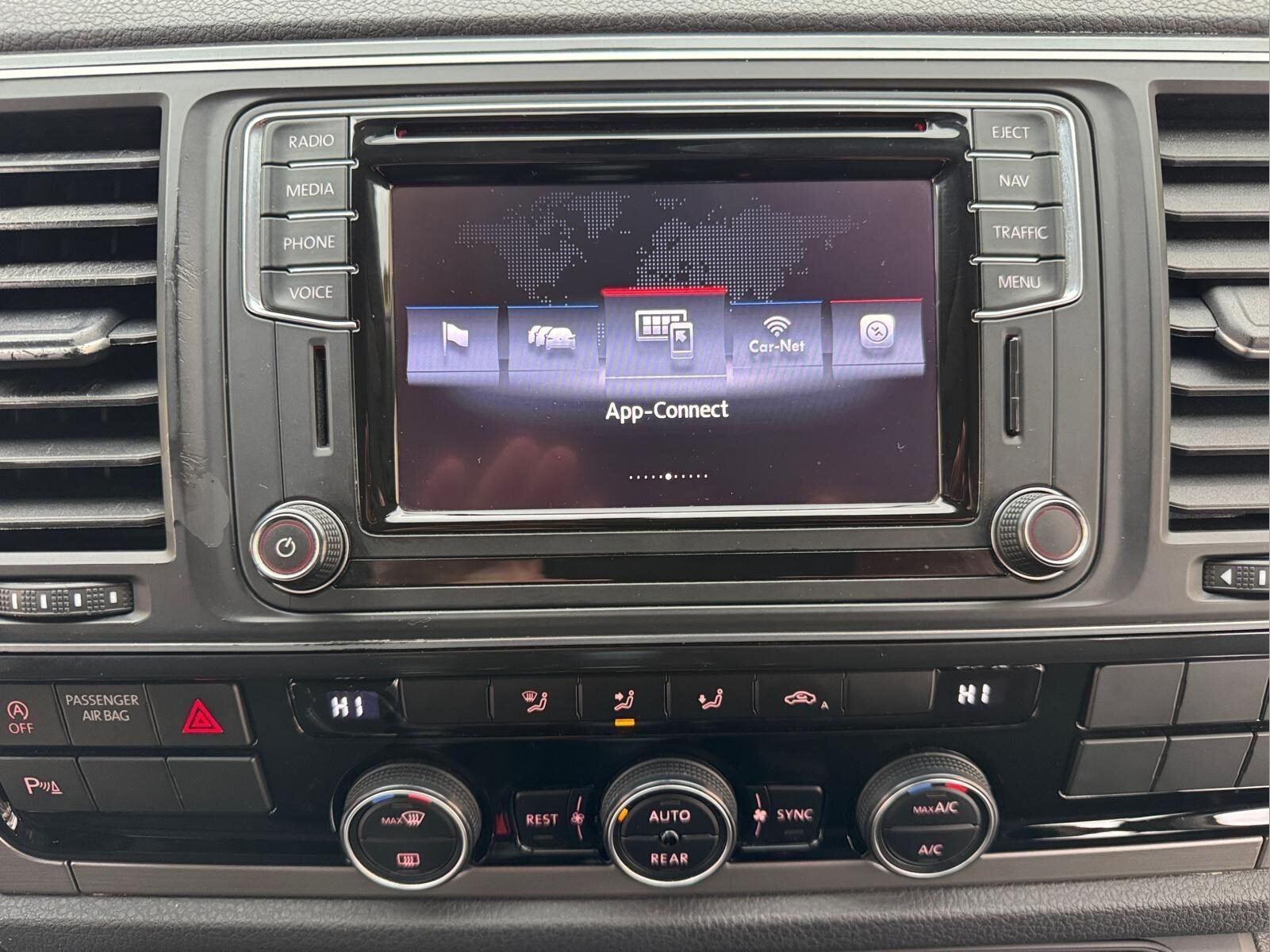 VOLKSWAGEN MULTIVAN TRENDLINE 7 PLAZAS 2.0 TDI 150 CV