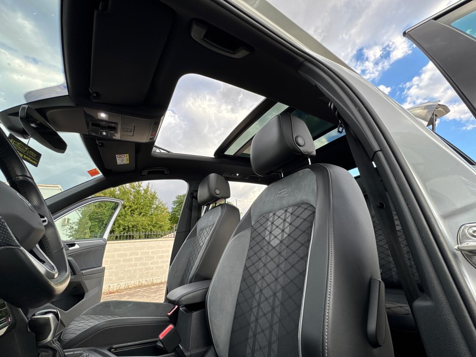 VOLKSWAGEN TIGUAN R-LINE 2.0 TDI 150 CV DSG7