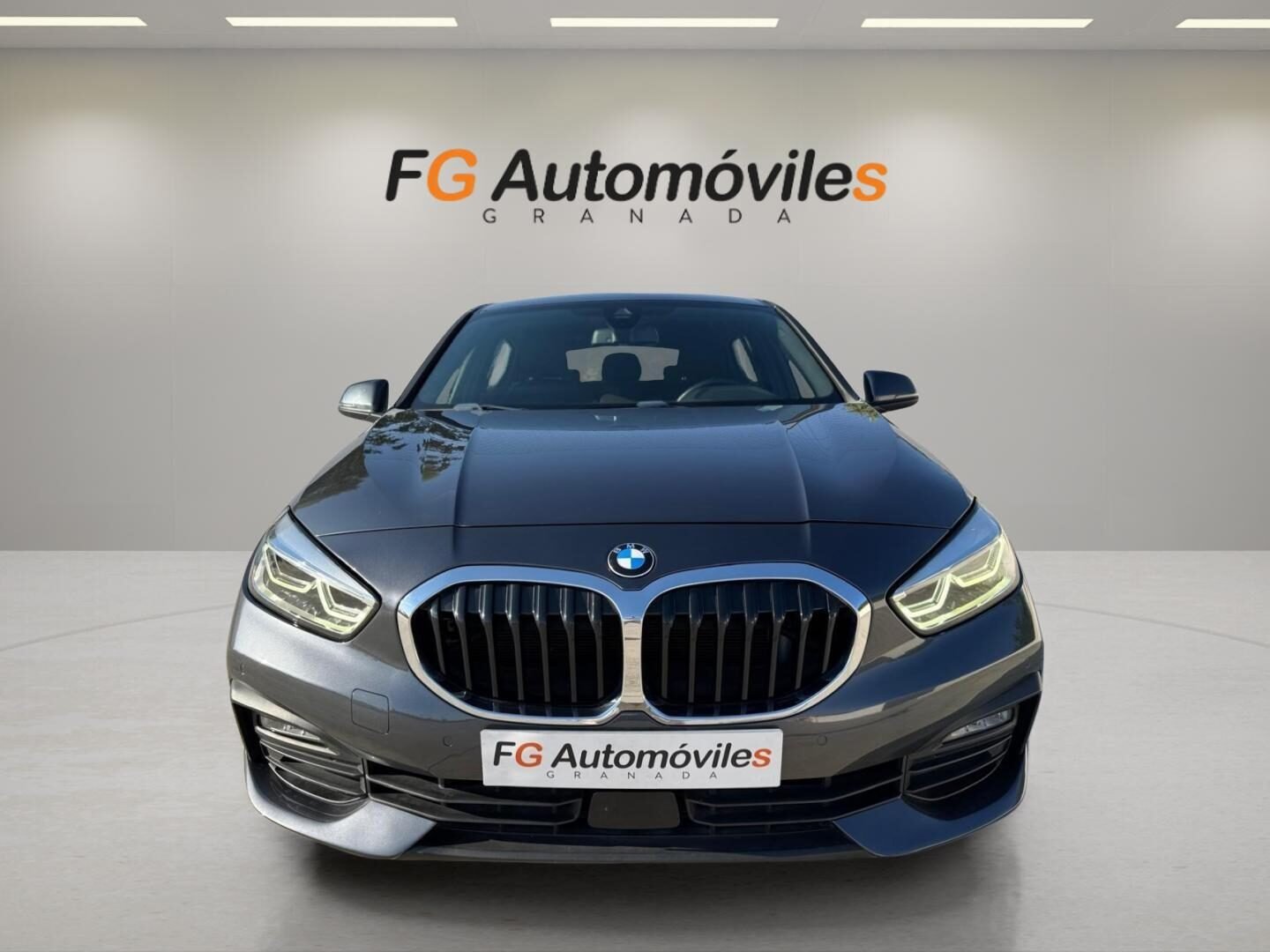 BMW Serie 1 118d 150 CV BUSINESS AUTOMÁTICO