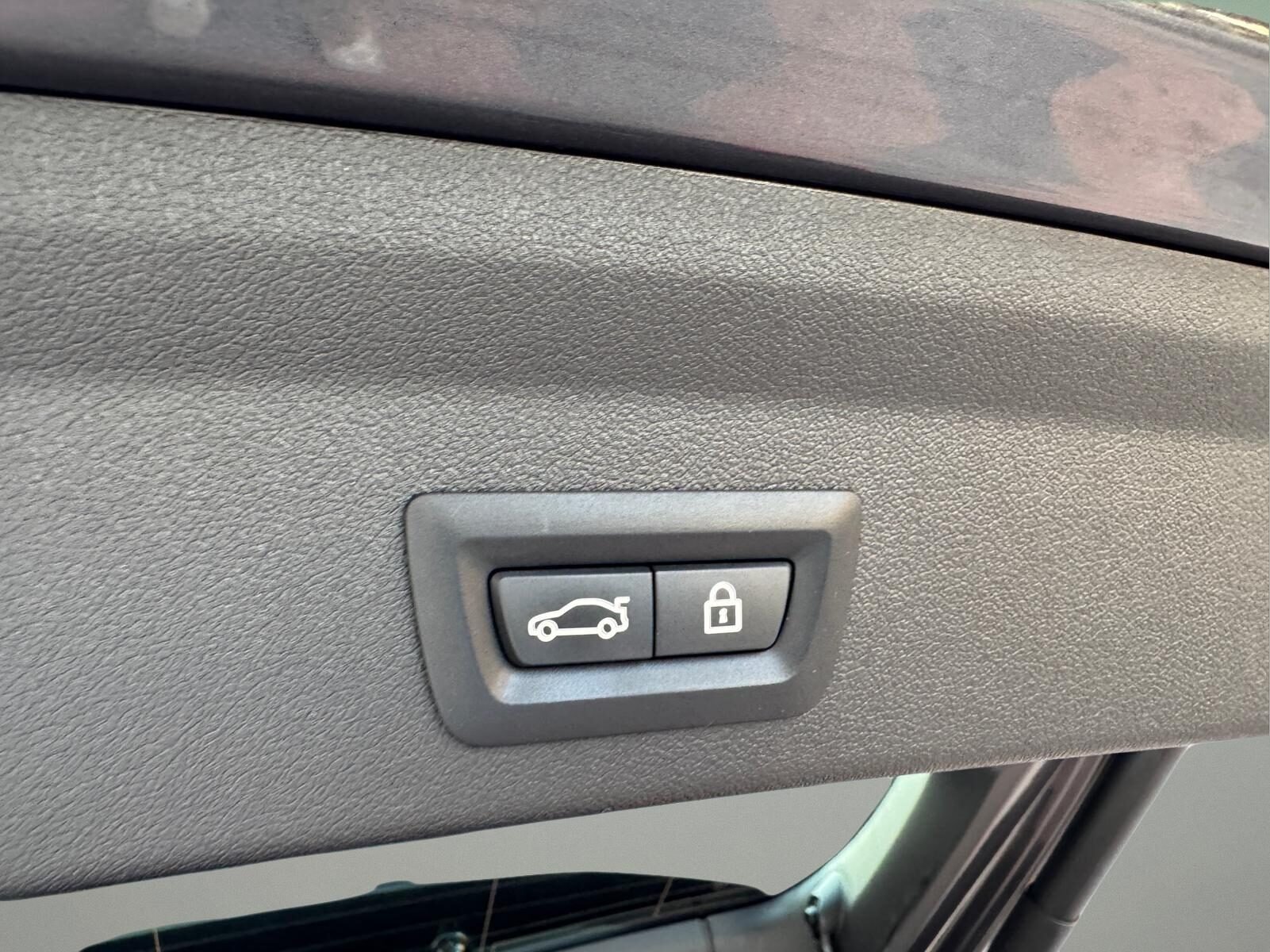 BMW Serie 1 118d 150 CV BUSINESS AUTOMÁTICO