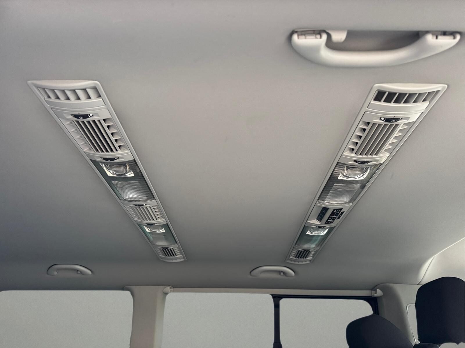 VOLKSWAGEN MULTIVAN TRENDLINE 7 PLAZAS 2.0 TDI 150 CV