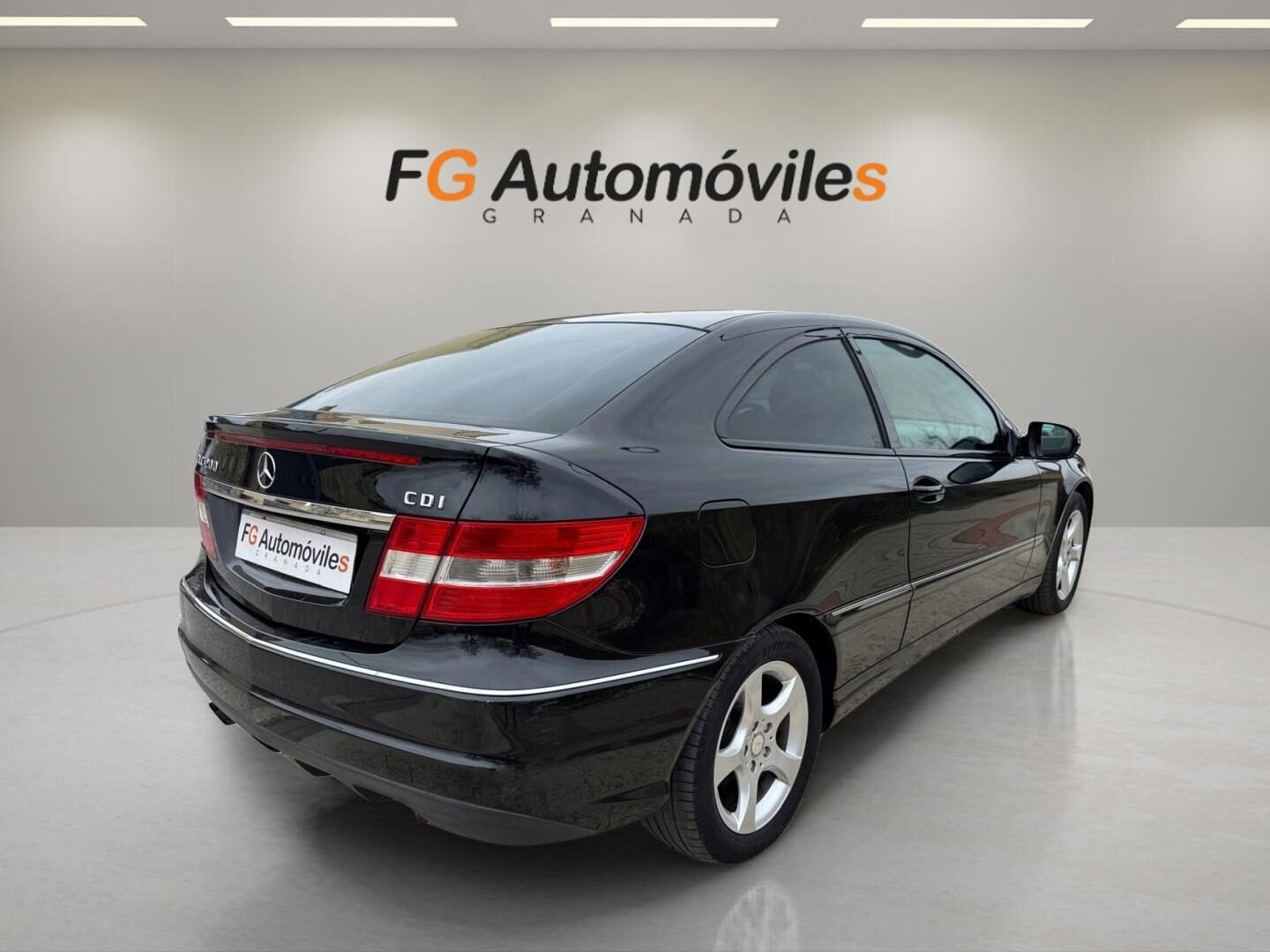 MERCEDES-BENZ CLASE CLC 200 CDI 2.2 122 CV