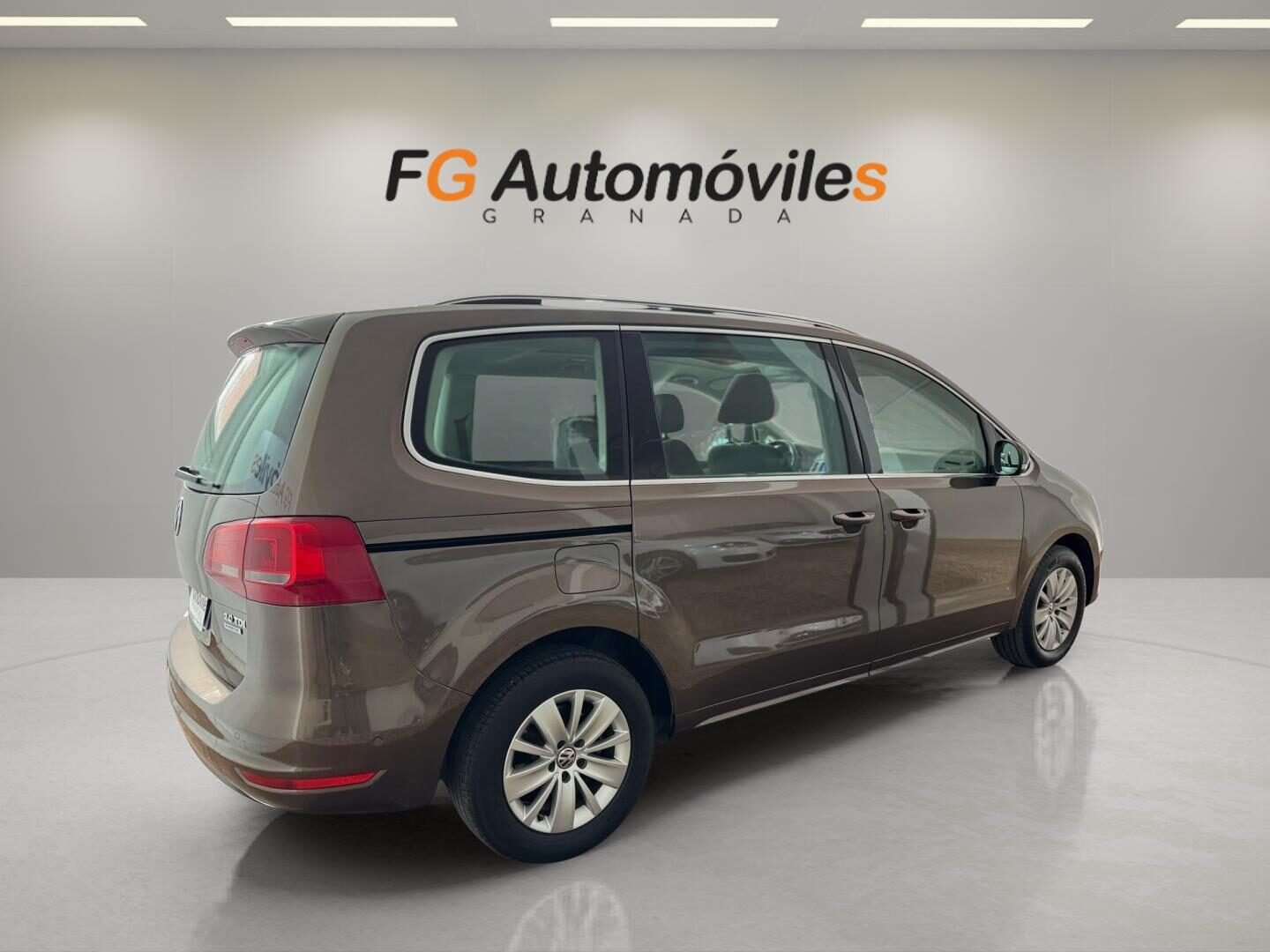 VOLKSWAGEN SHARAN ADVANCE BMT 7 PLAZAS 2.0 TDI 140 CV