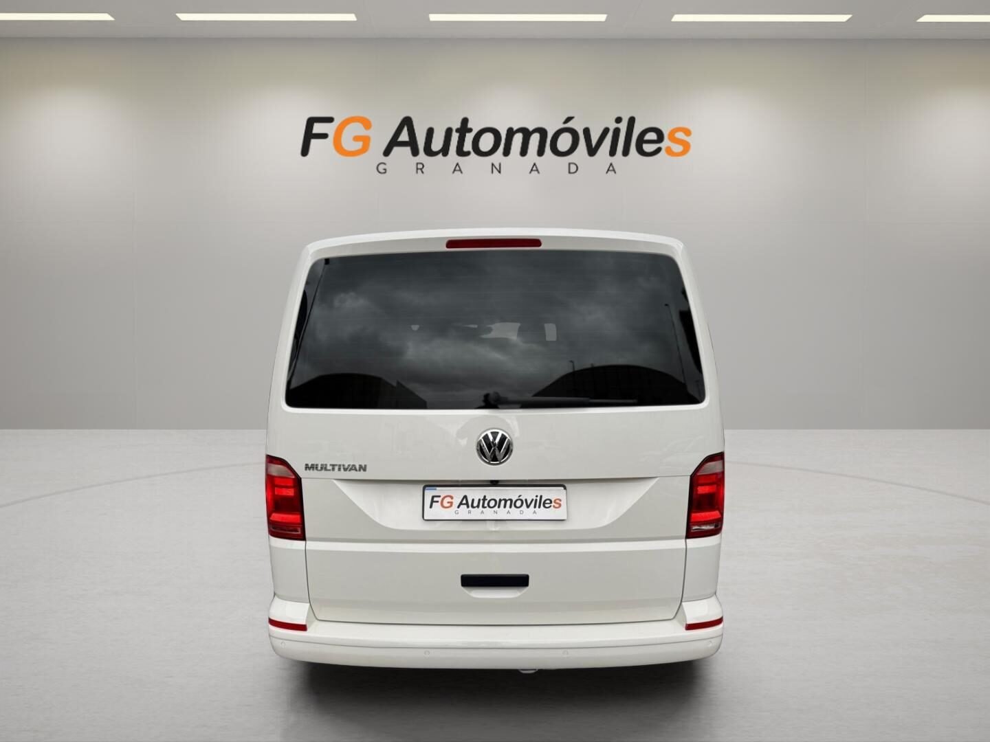 VOLKSWAGEN MULTIVAN TRENDLINE 7 PLAZAS 2.0 TDI 150 CV