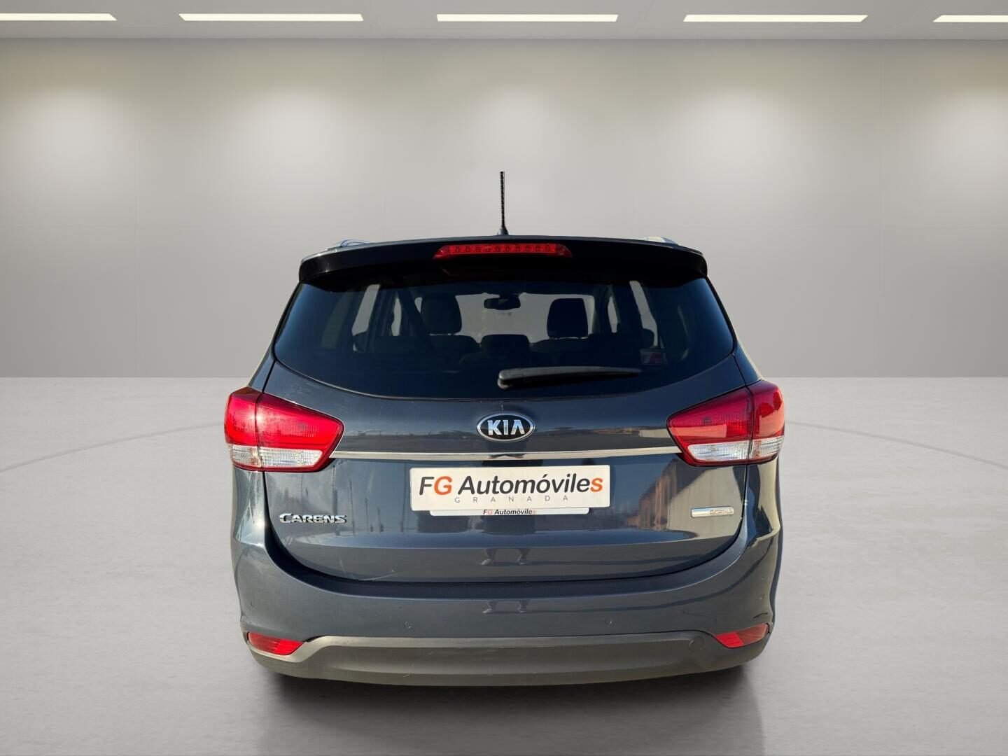 KIA CARENS DRIVE 5 PLAZAS 1.7 CRDI 115 CV
