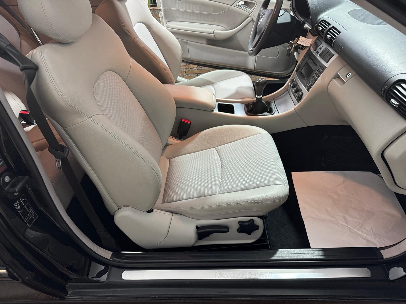 MERCEDES-BENZ CLASE CLC 200 CDI 2.2 122 CV