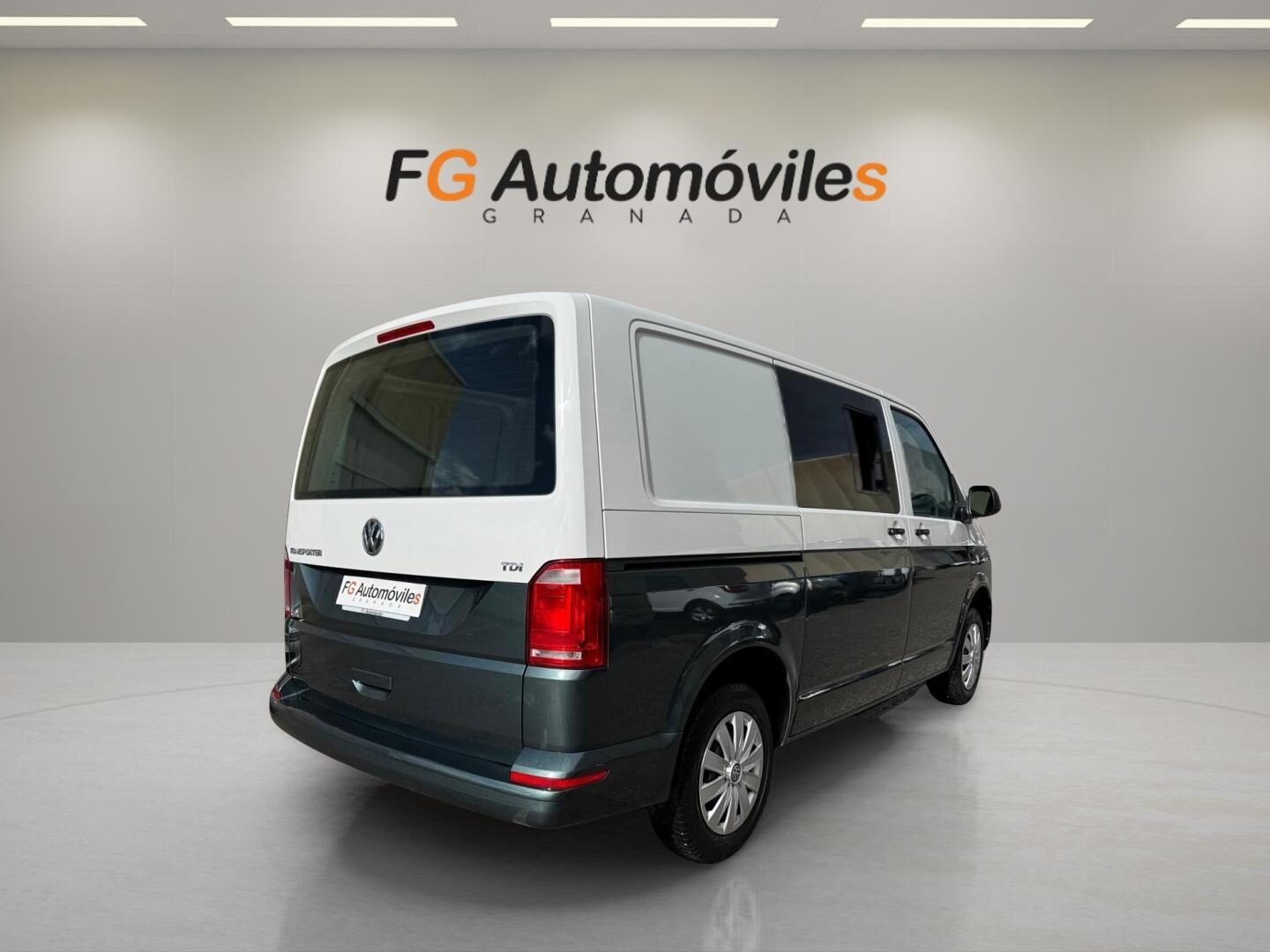 VOLKSWAGEN TRANSPORTER T6 2.0 TDI 102 CV BMT
