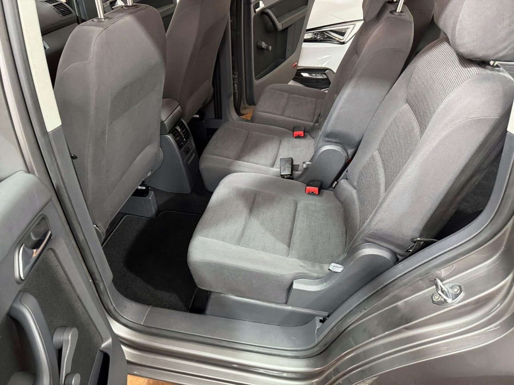 VOLKSWAGEN TOURAN EDITION 5 PLAZAS 1.9 TDI 105 CV