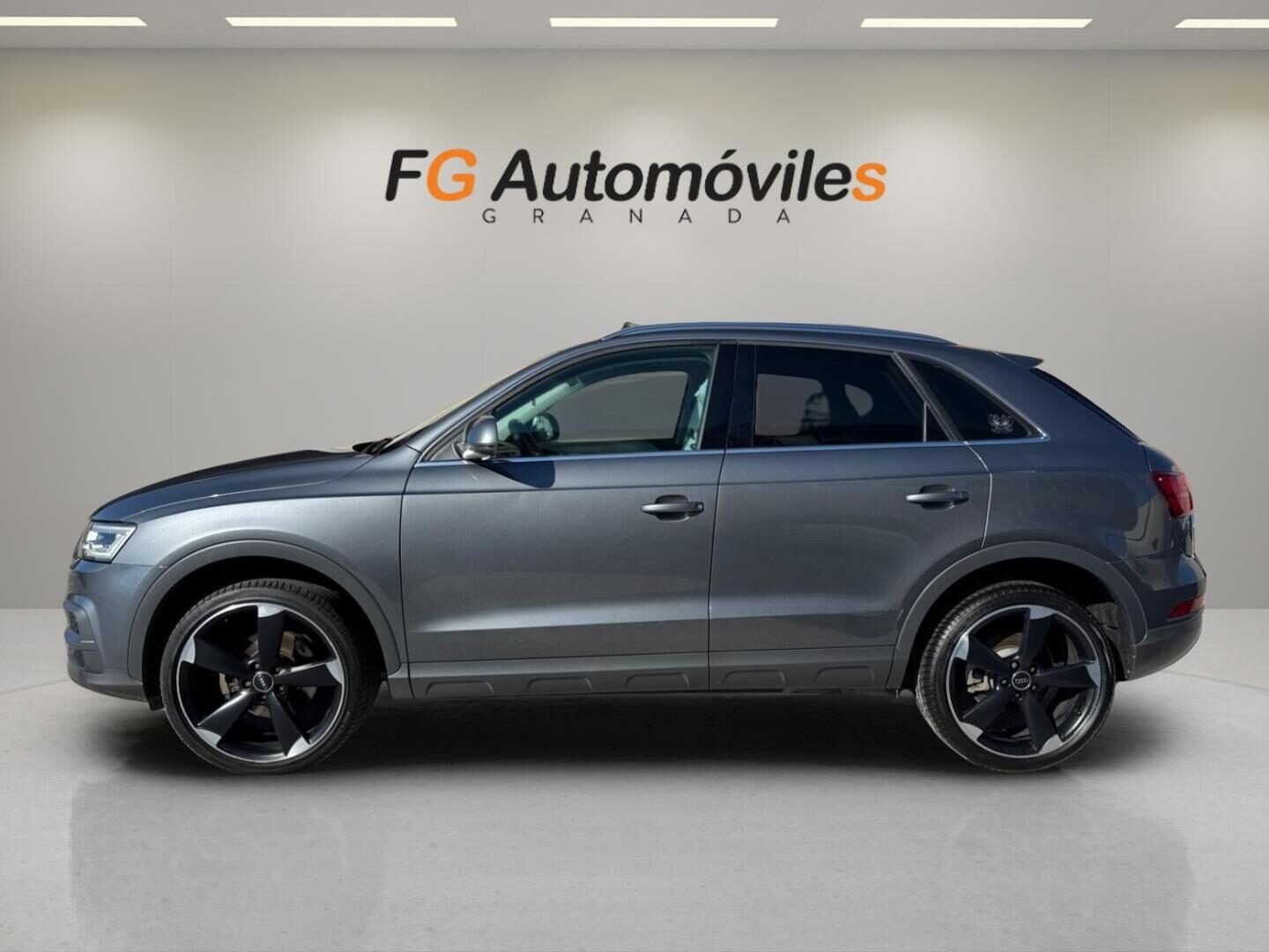 AUDI Q3 DESIGN 2.0 TDI 150 CV