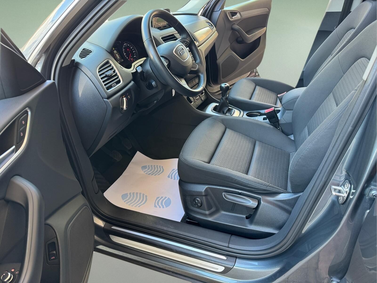 AUDI Q3 DESIGN 2.0 TDI 150 CV