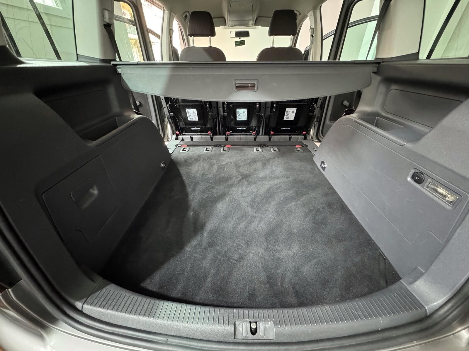 VOLKSWAGEN TOURAN EDITION 5 PLAZAS 1.9 TDI 105 CV