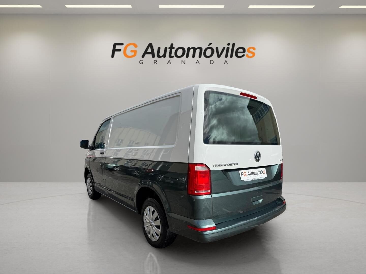 VOLKSWAGEN TRANSPORTER T6 2.0 TDI 102 CV BMT