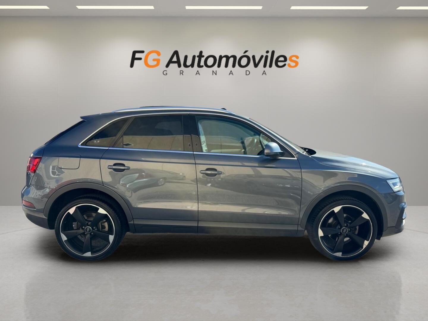 AUDI Q3 DESIGN 2.0 TDI 150 CV