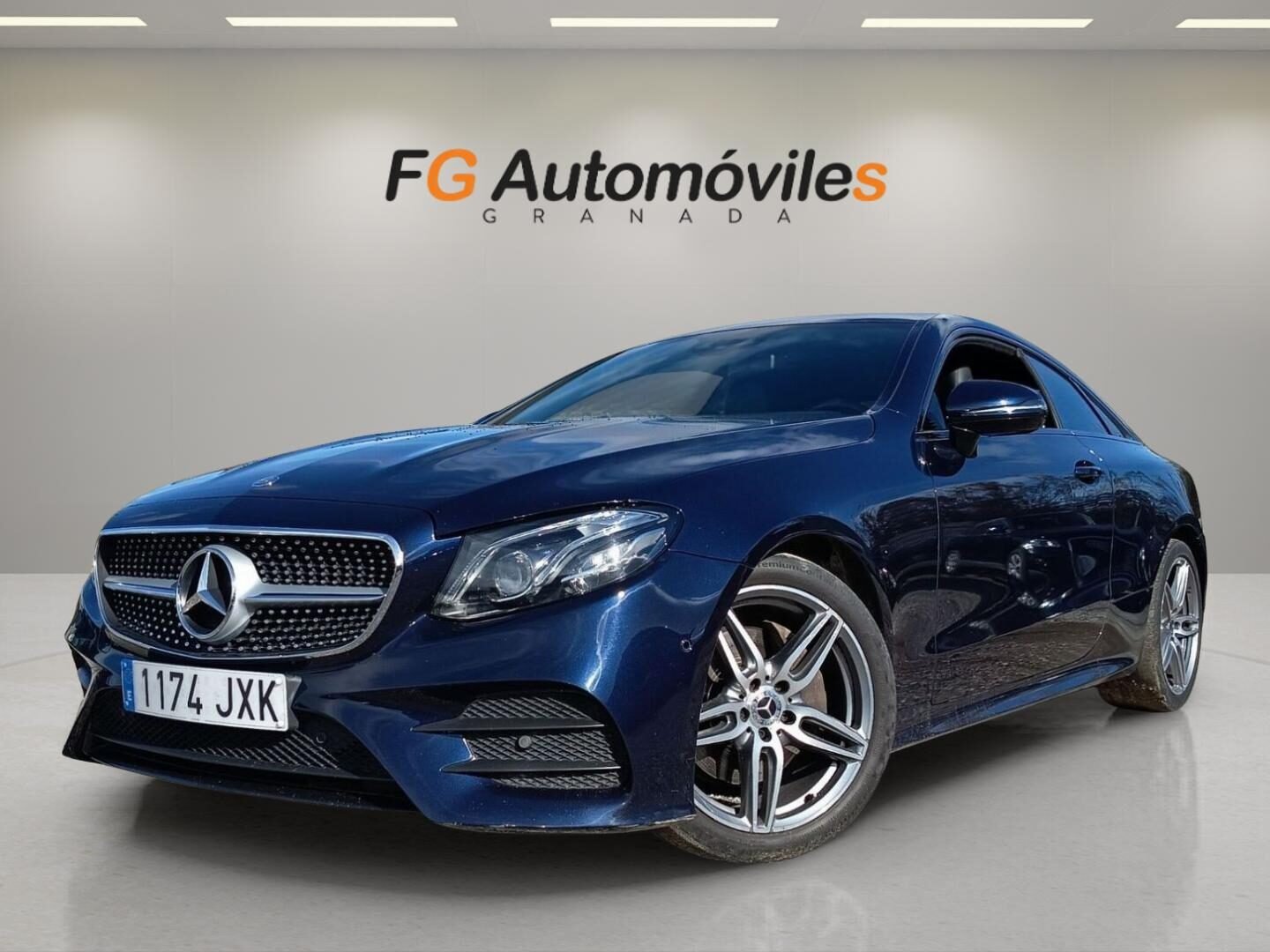 MERCEDES-BENZ CLASE E COUPÉ AMG LINE E220D 195 CV 