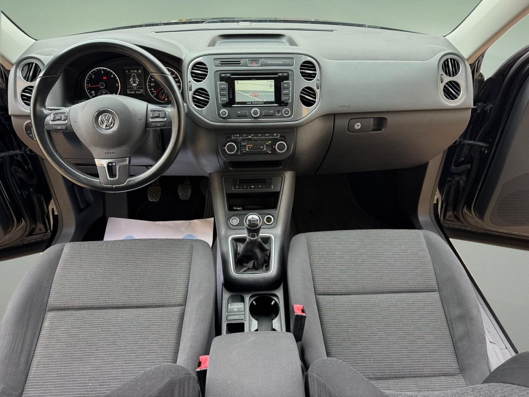 VOLKSWAGEN TIGUAN ADVANCE BMT 4X2 2.0 TDI 140 CV