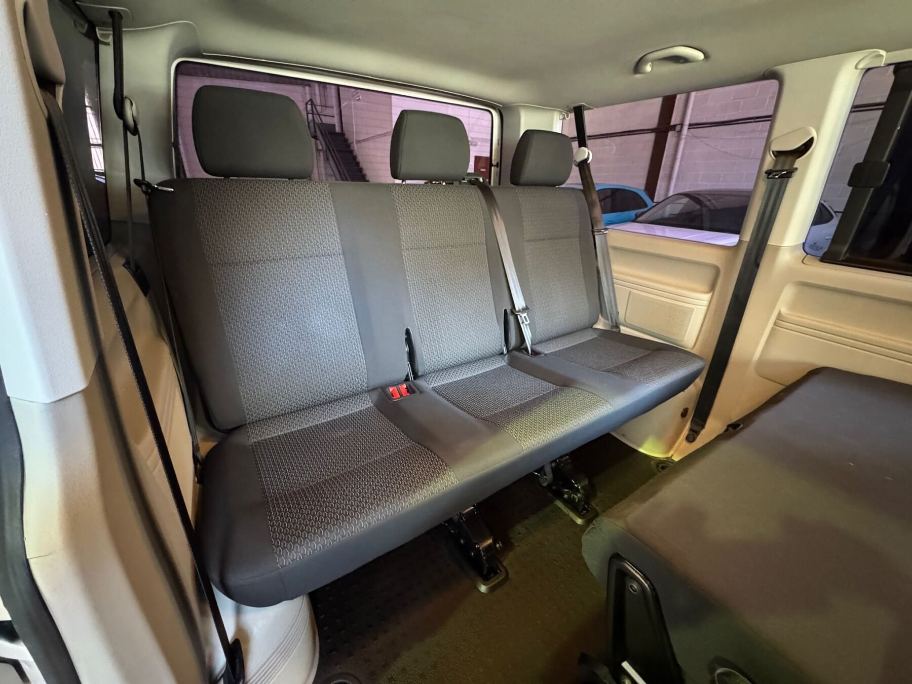 VOLKSWAGEN T6 CARAVELLE TRENDLINE 8 PLAZAS 2.0 TDI 150 CV