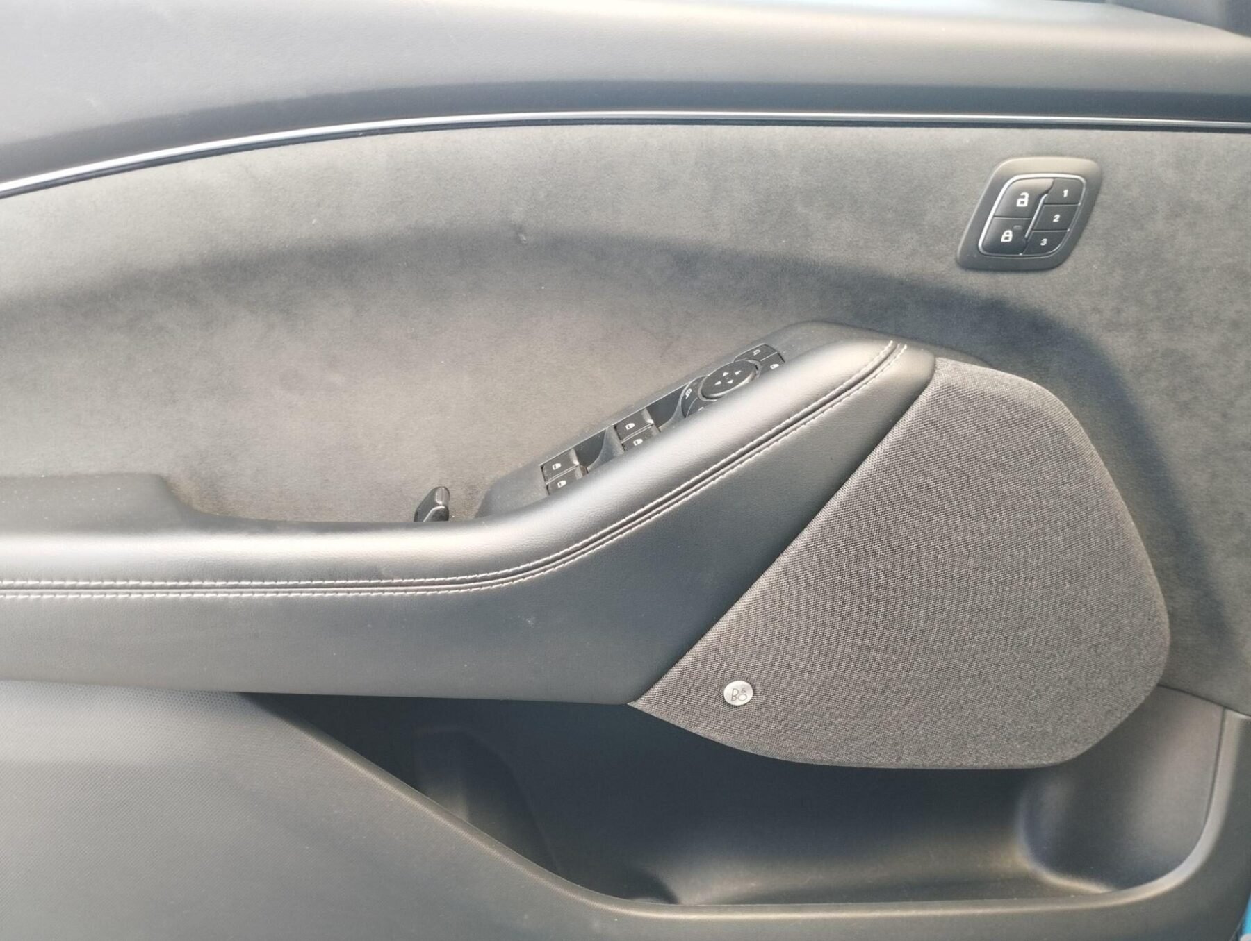 FORD Mustang MACH-E GT AWD · 358 kW (487 CV)