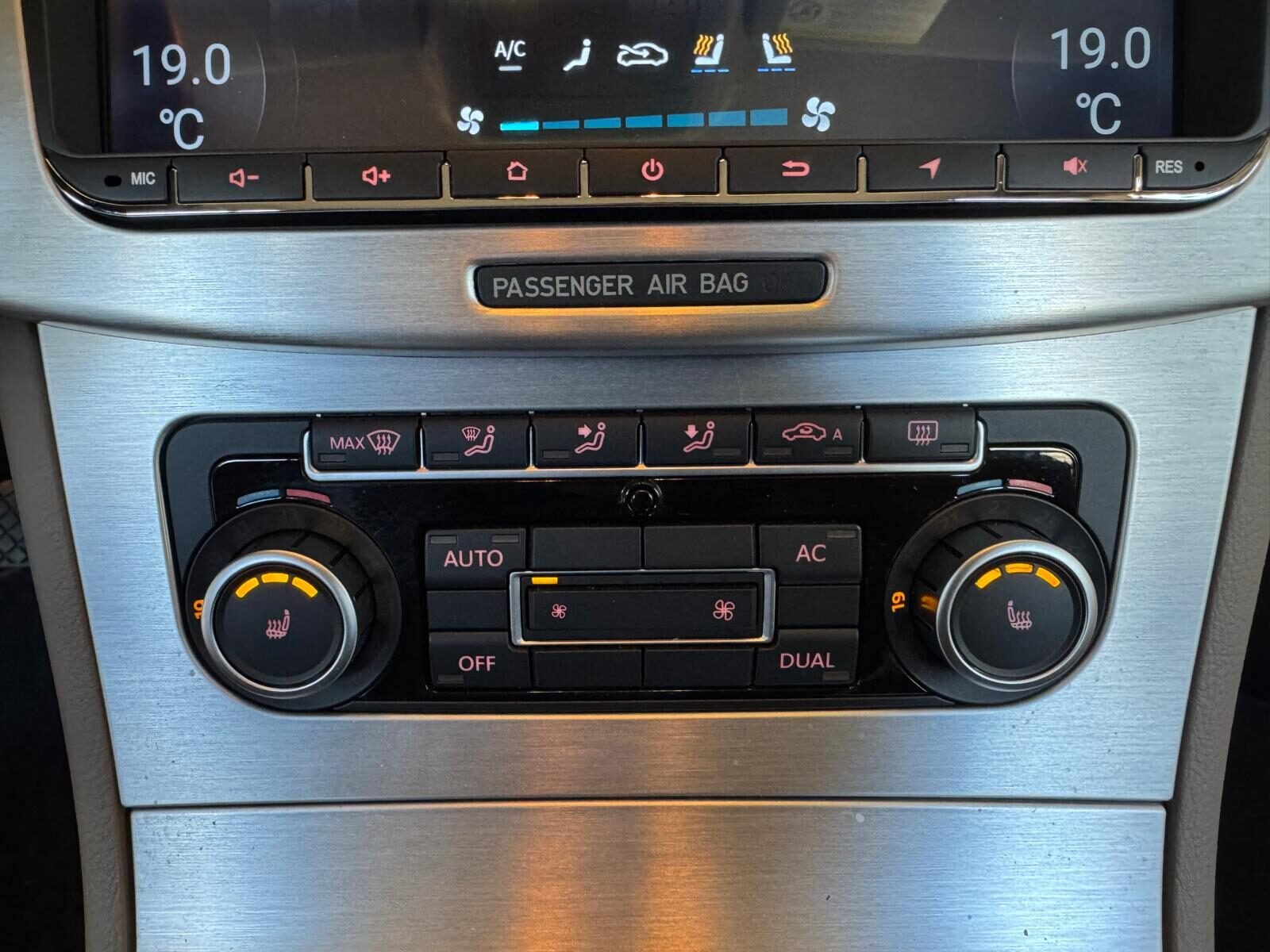 VOLKSWAGEN Passat HIGHLINE BMT 2.0 TDI 140 CV 