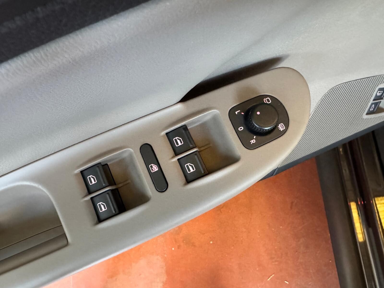 VOLKSWAGEN Passat HIGHLINE BMT 2.0 TDI 140 CV 