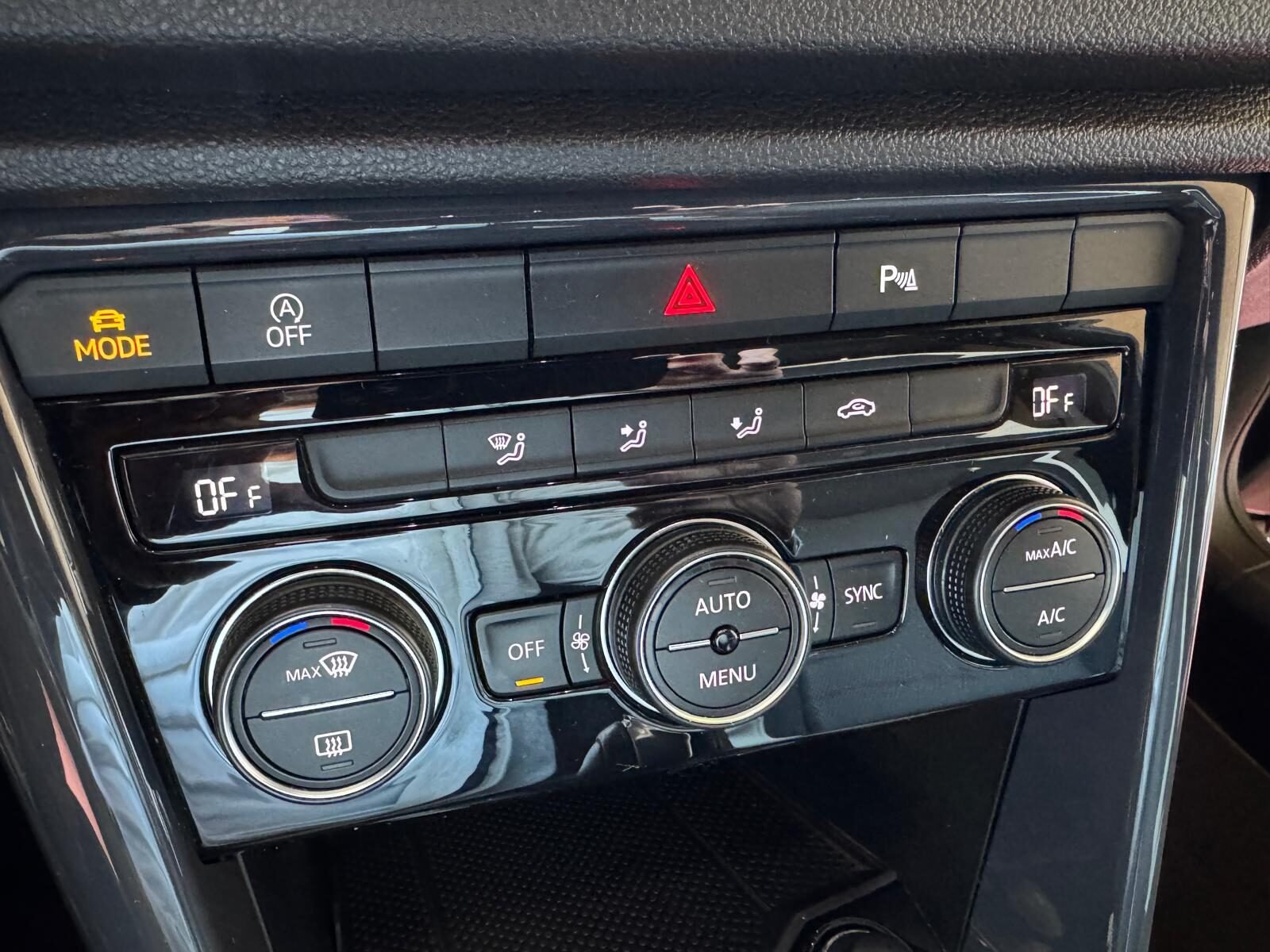 VOLKSWAGEN T-ROC SPORT 2.0 TDI 150 CV DSG7