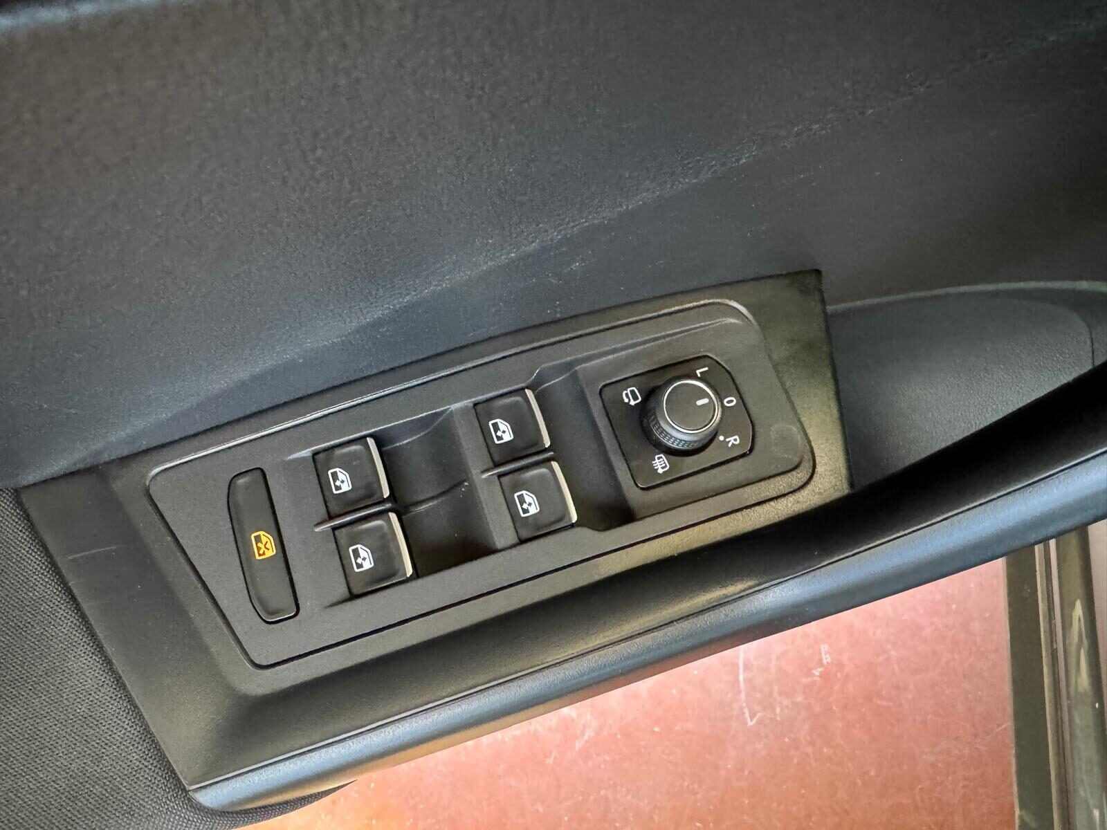 VOLKSWAGEN T-ROC SPORT 2.0 TDI 150 CV DSG7