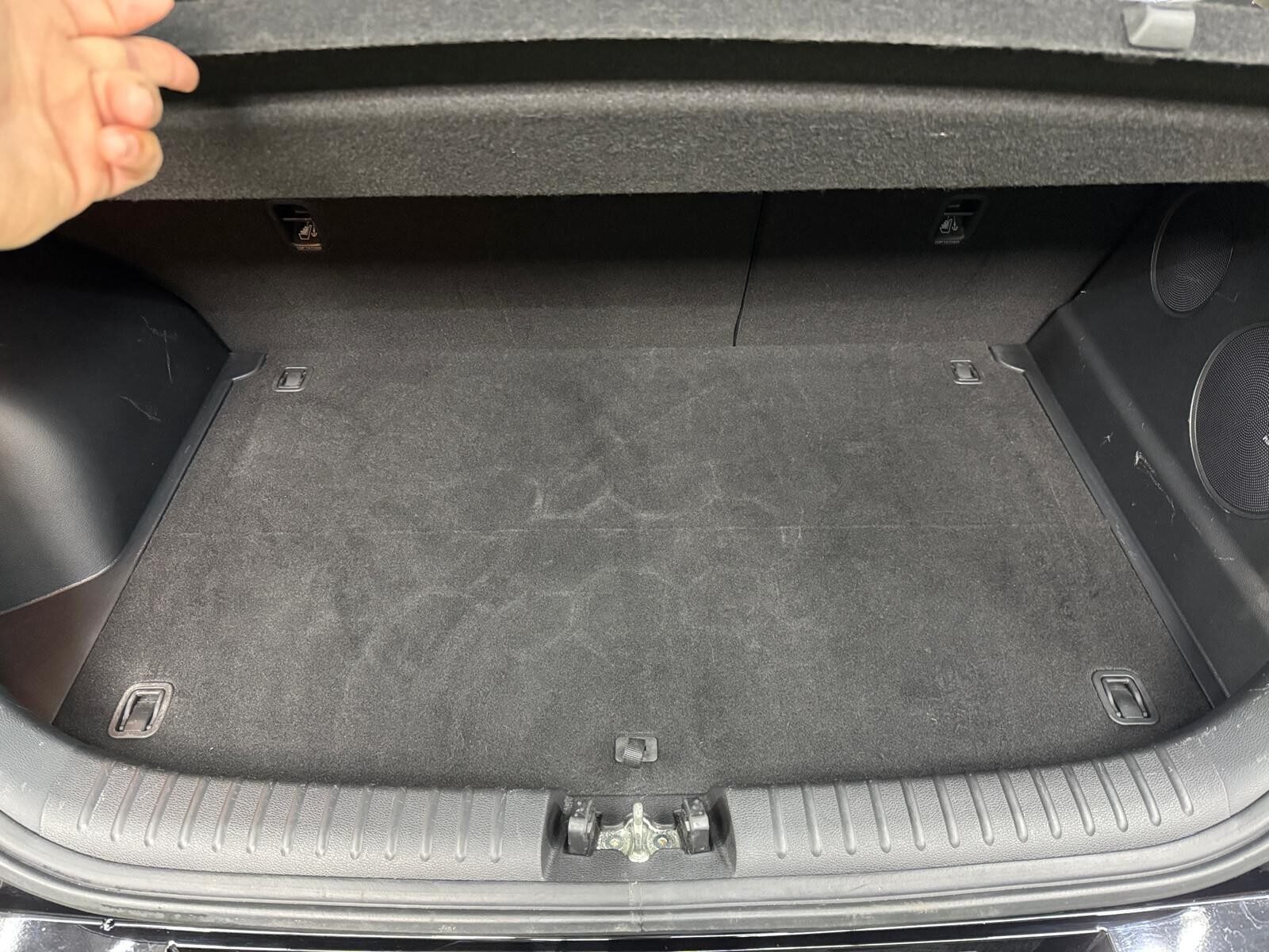 KIA e-SOUL Eléctrico 204cv 150kWh Emotion Long Range