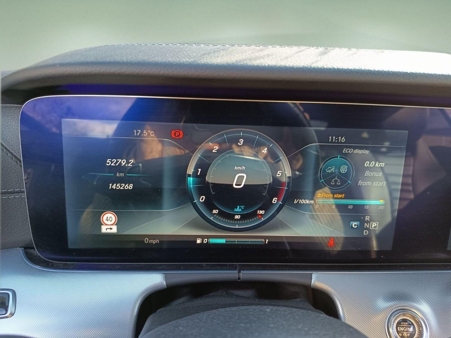 MERCEDES-BENZ CLASE E COUPÉ AMG LINE E220D 195 CV 