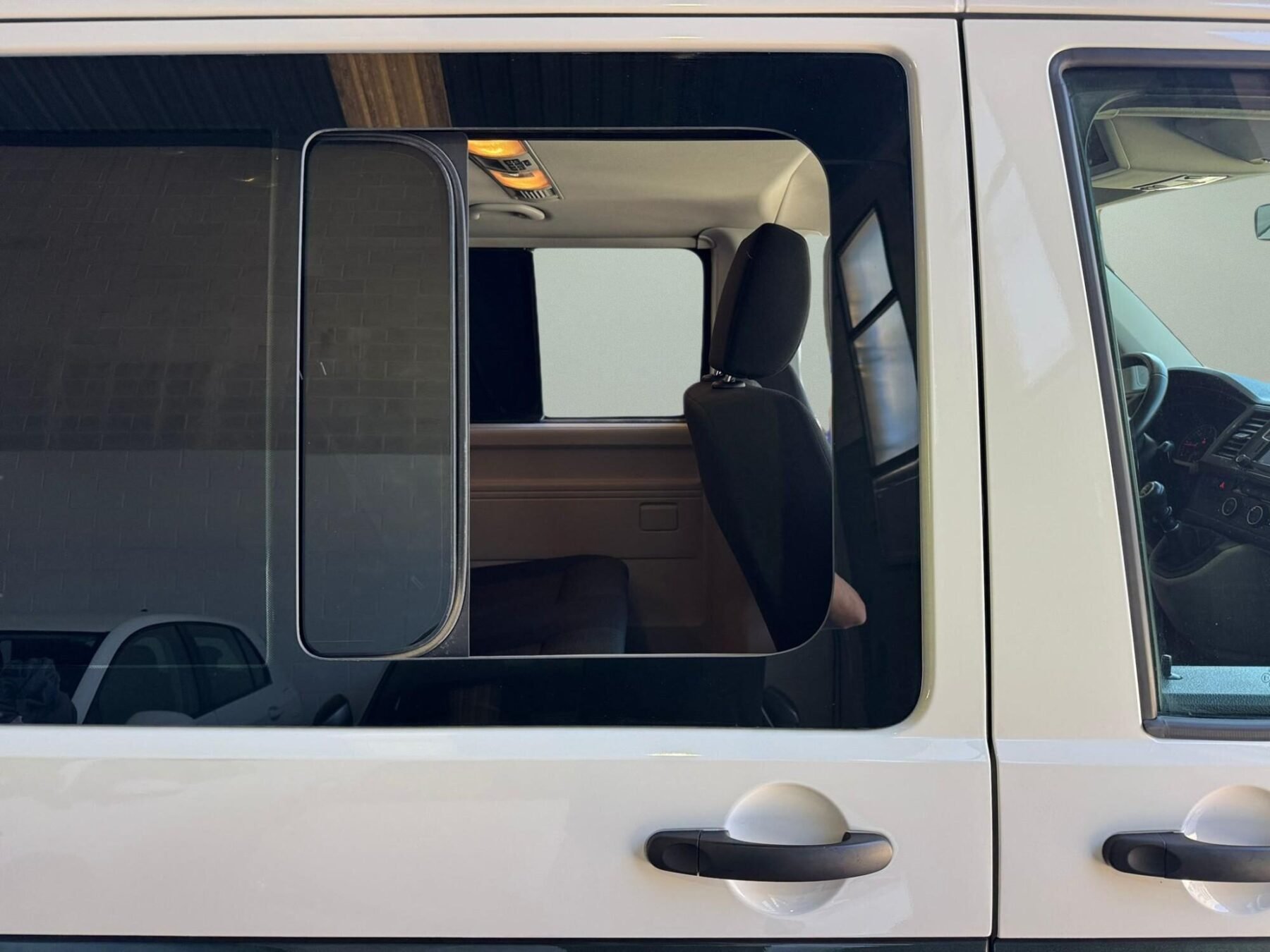 VOLKSWAGEN T6 CARAVELLE TRENDLINE 8 PLAZAS 2.0 TDI 150 CV