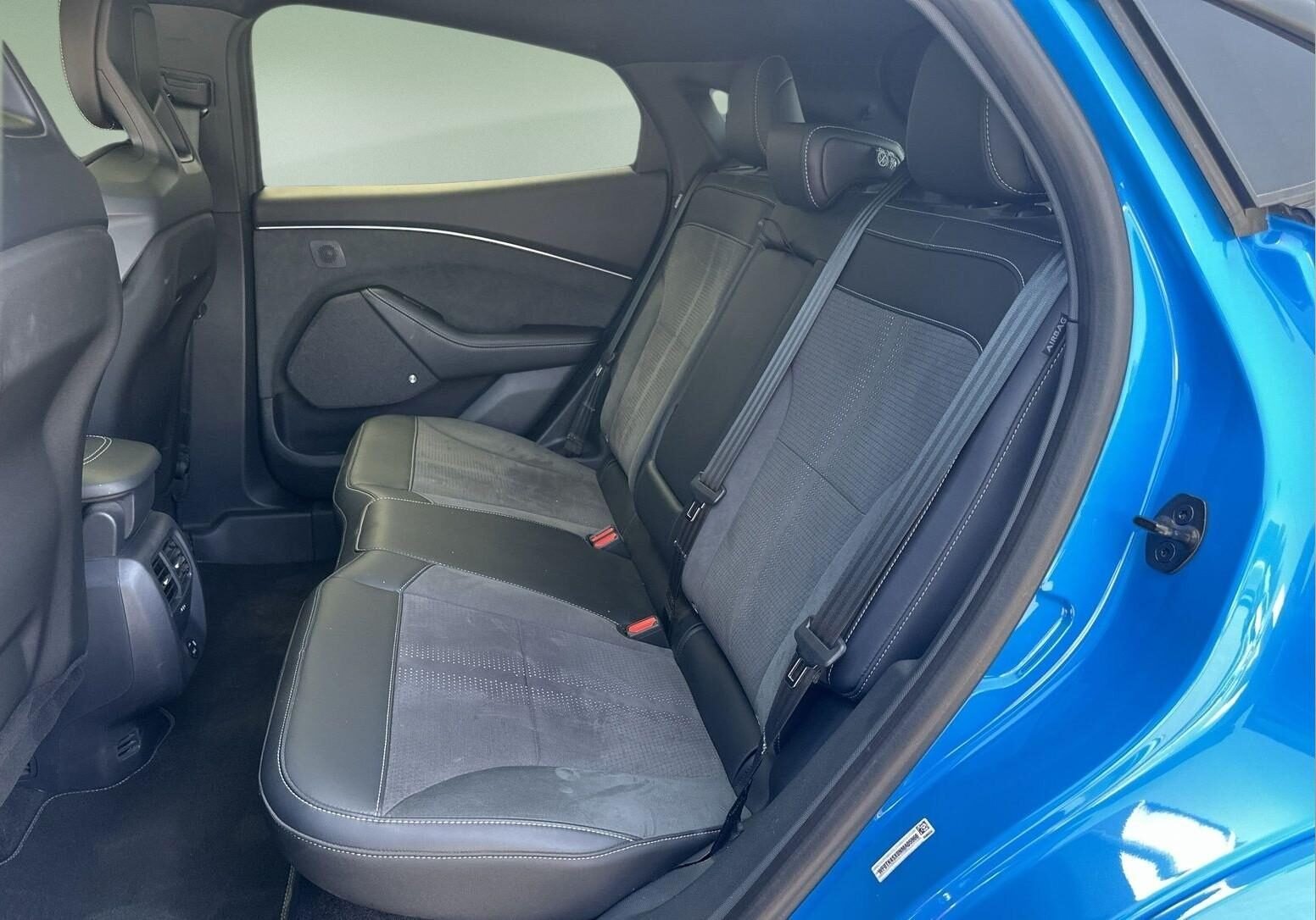 FORD Mustang MACH-E GT AWD · 358 kW (487 CV)