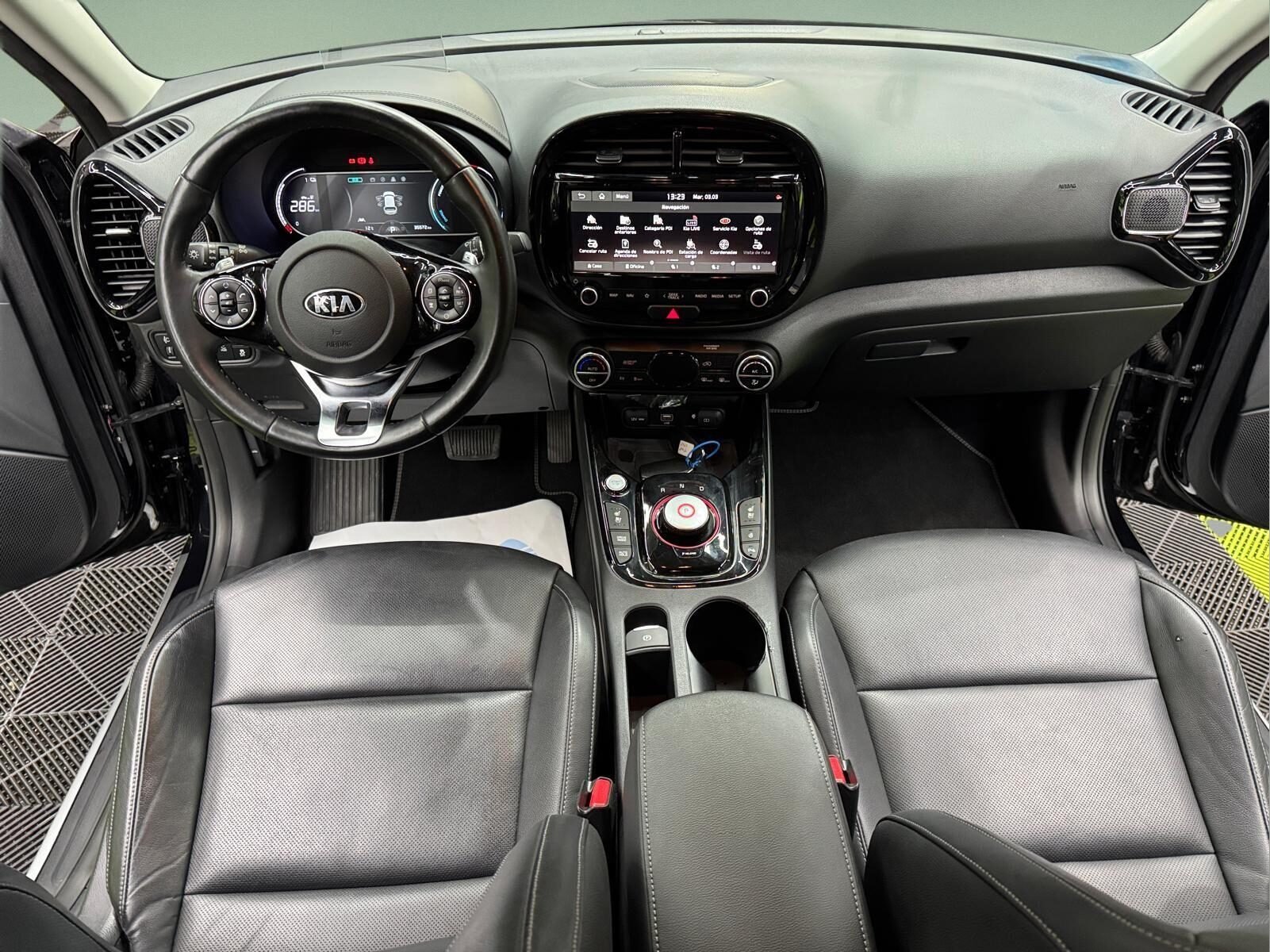 KIA e-SOUL Eléctrico 204cv 150kWh Emotion Long Range