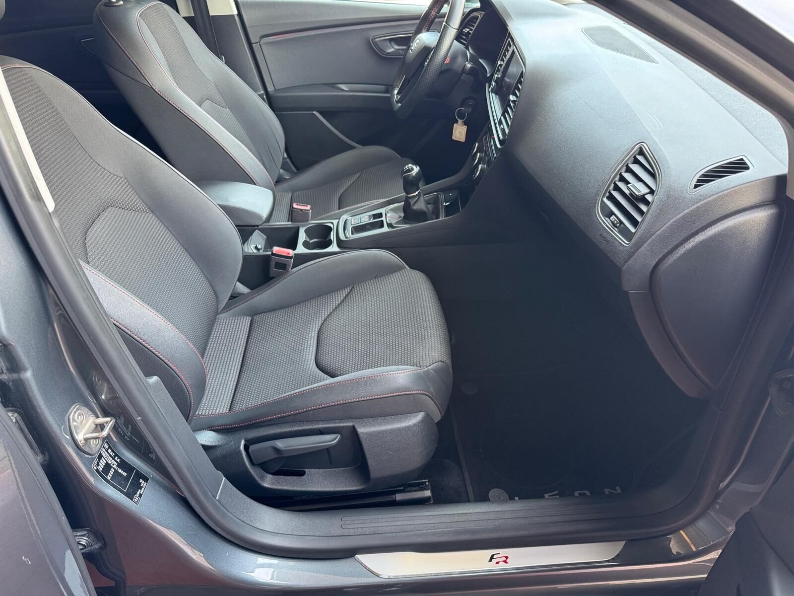SEAT LEON FR 2.0 TDI 184 CV 
