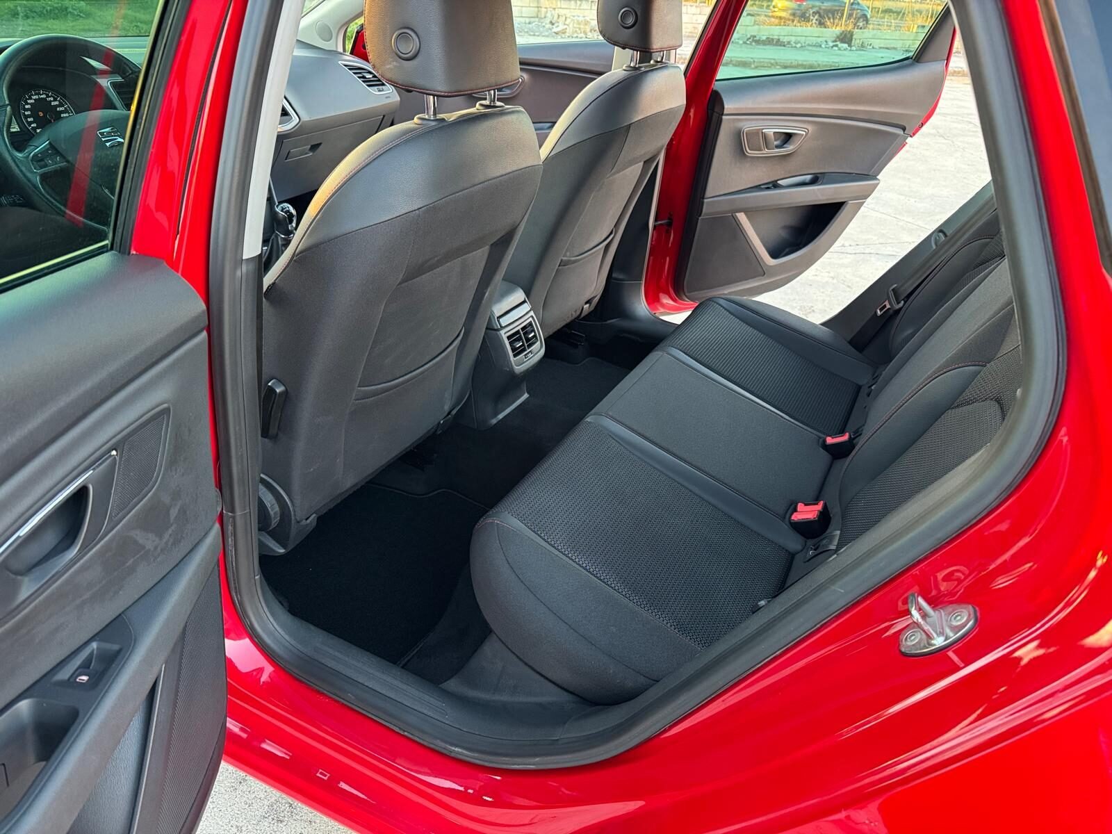 SEAT LEON FR 2.0 TDI 150 CV 