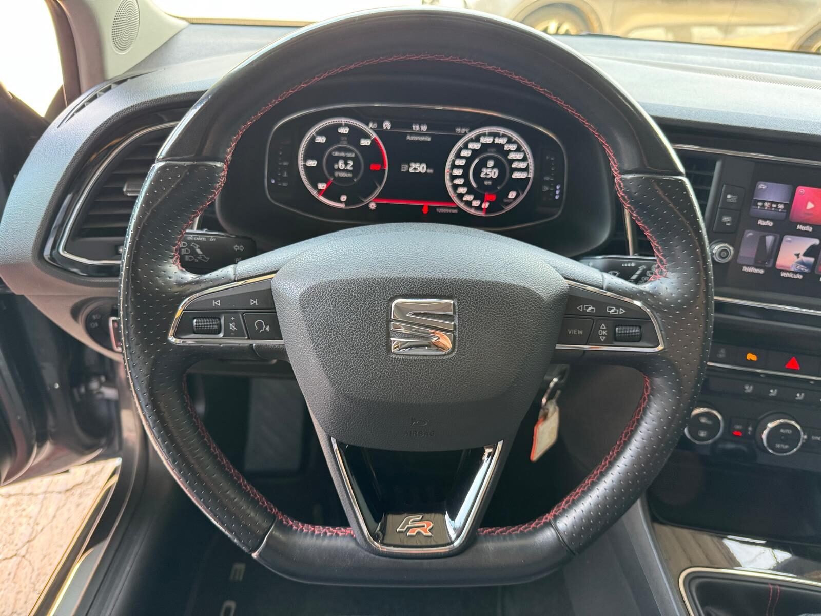 SEAT LEON FR 2.0 TDI 184 CV 