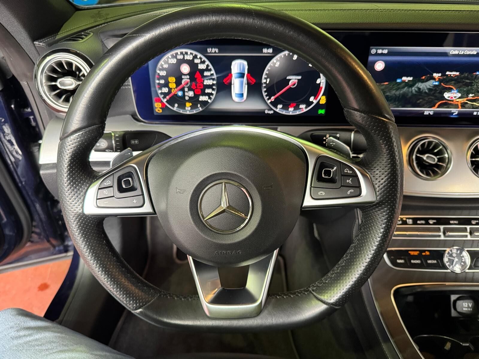 MERCEDES-BENZ CLASE E COUPÉ AMG LINE E220D 195 CV 