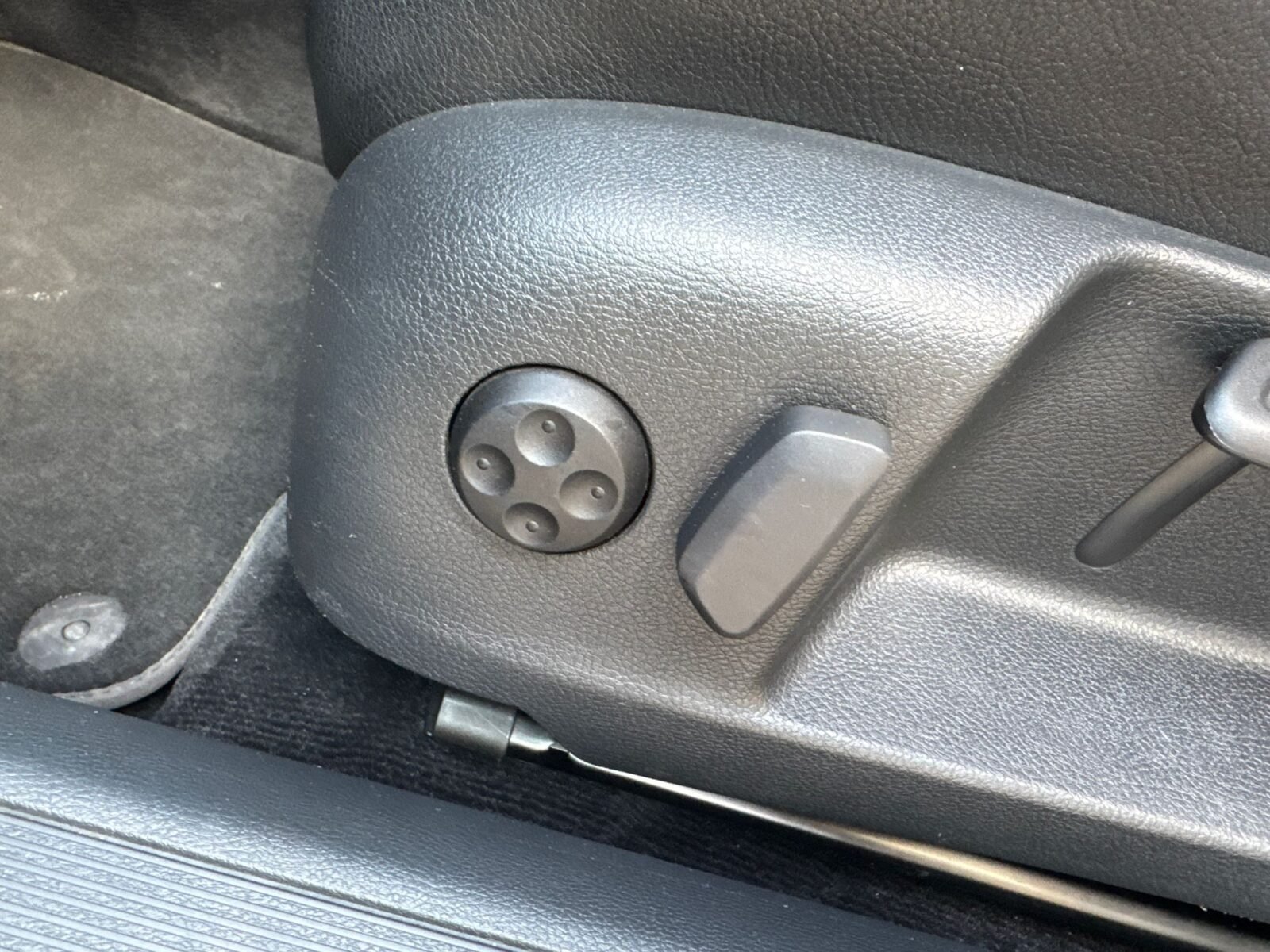 VOLKSWAGEN Passat HIGHLINE 2.0 TDI 140 CV 